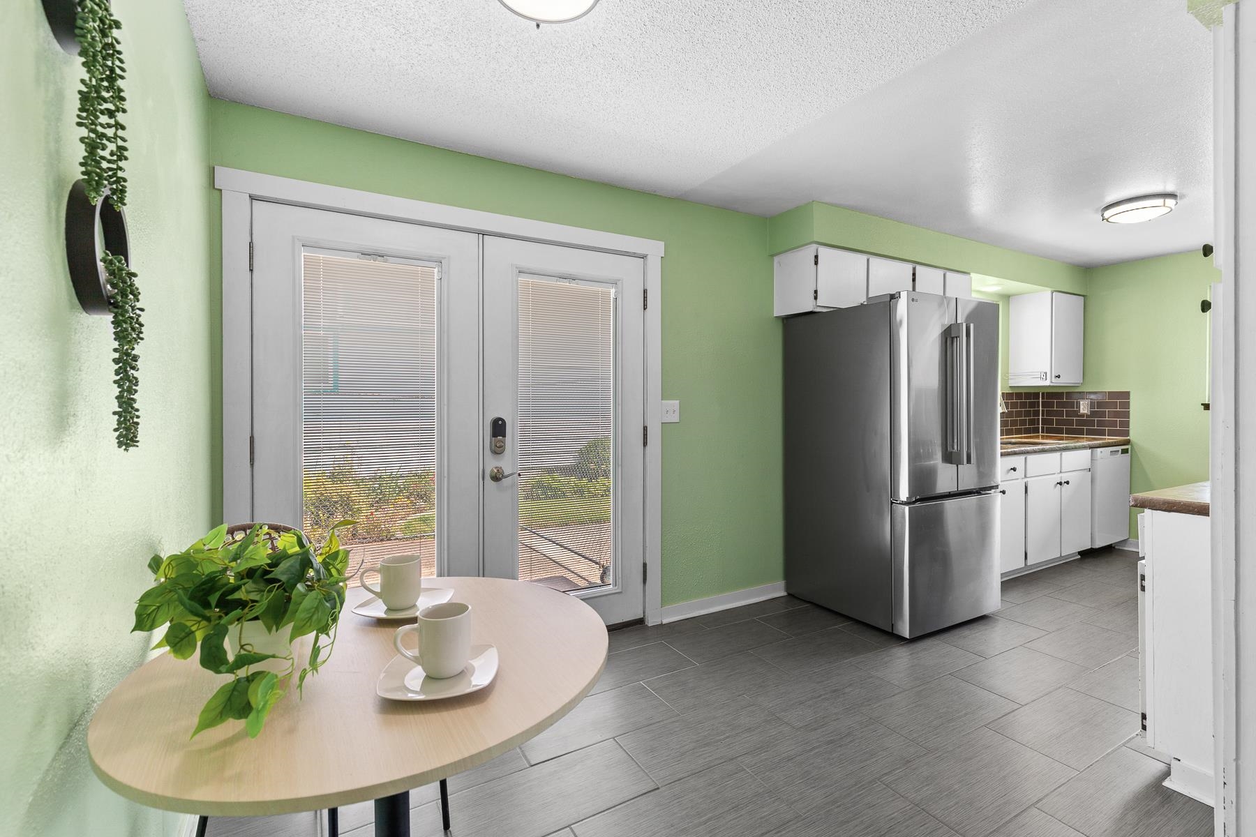4318 W Queen Ave - Photo 8