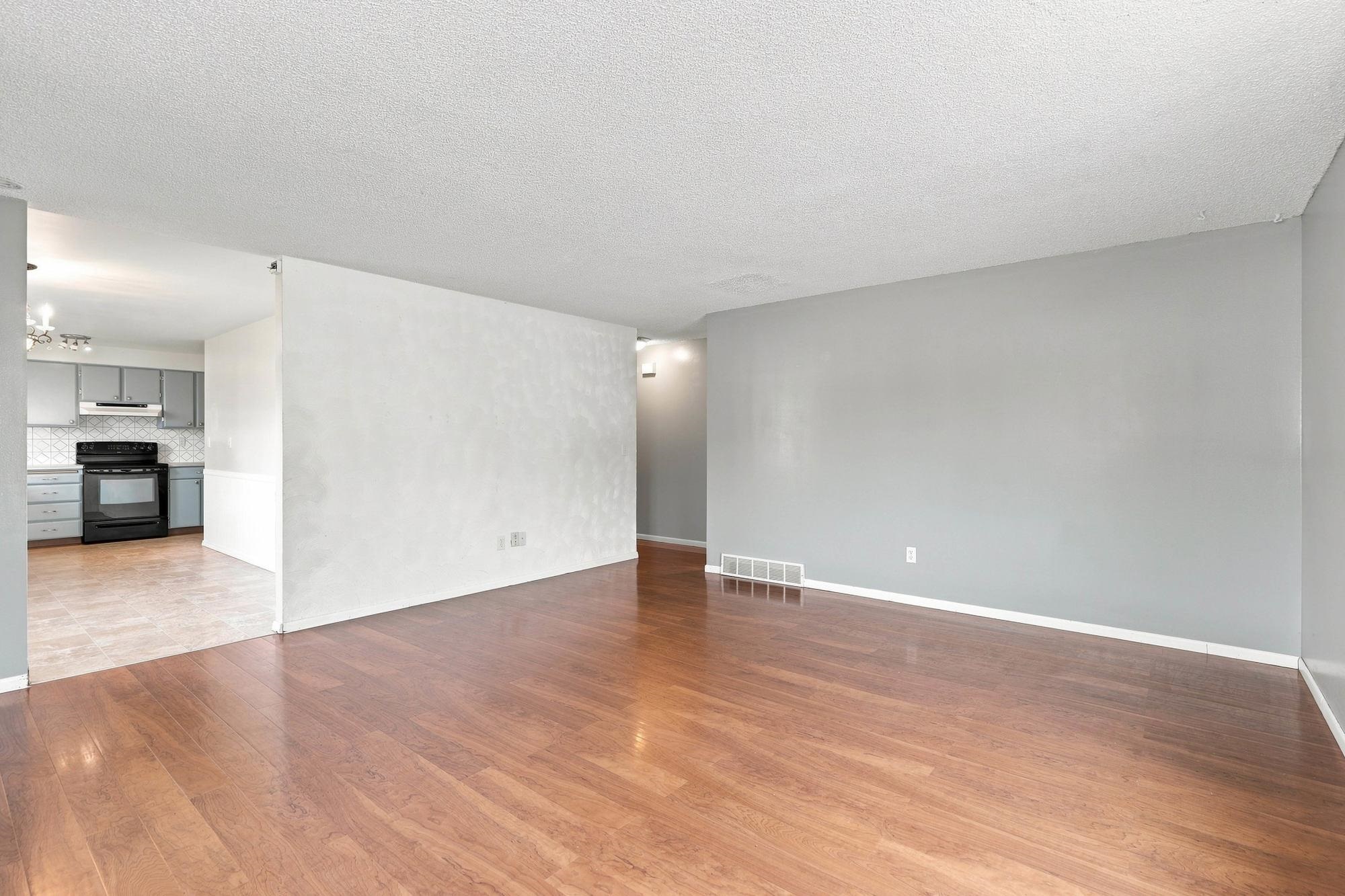 12522 E 27th Ave - Photo 6