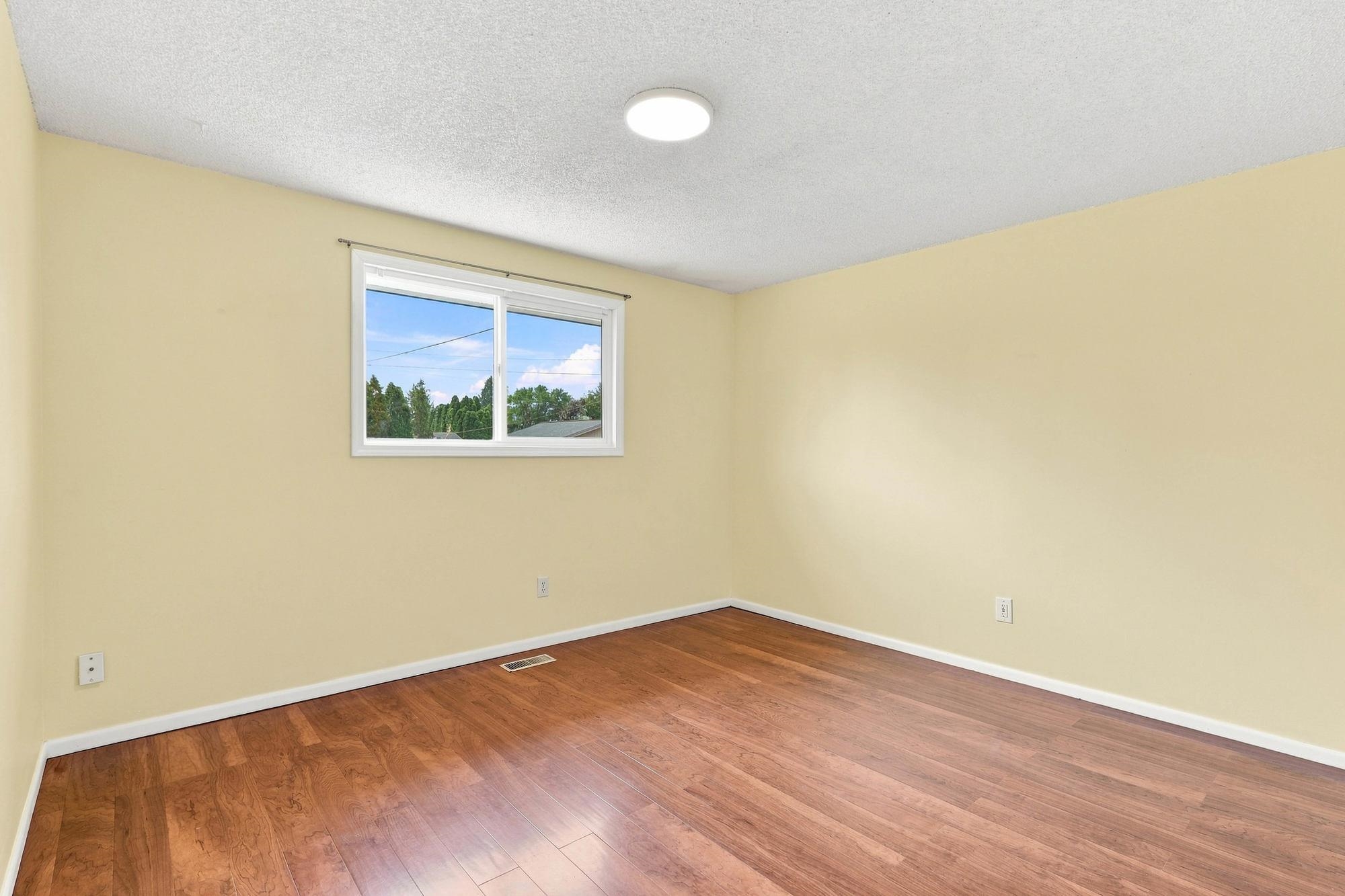 12522 E 27th Ave - Photo 16