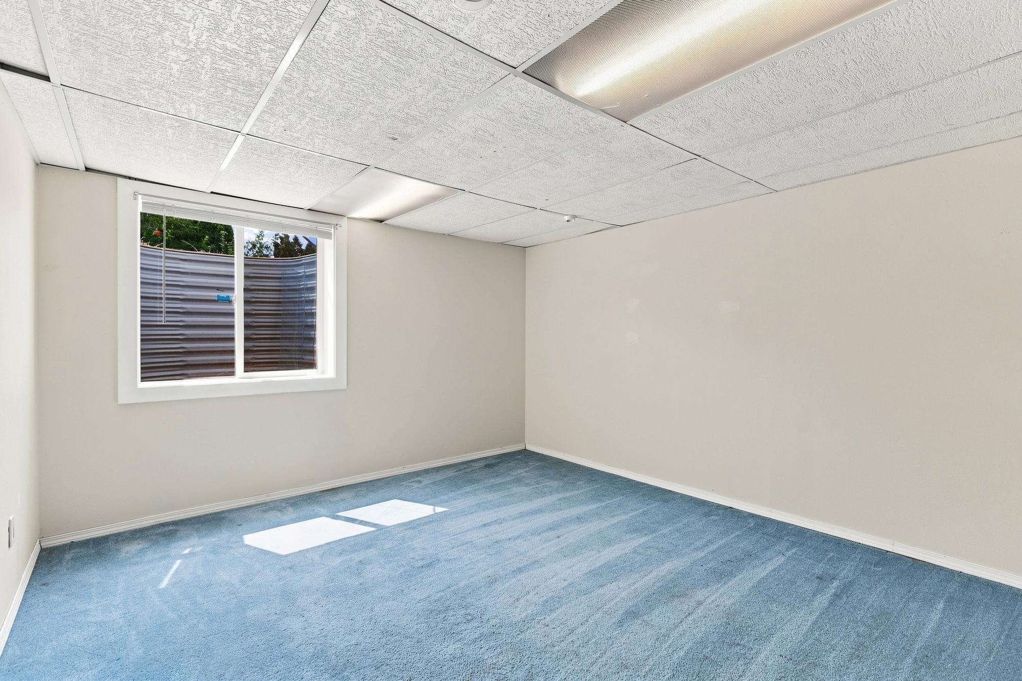 12522 E 27th Ave - Photo 20