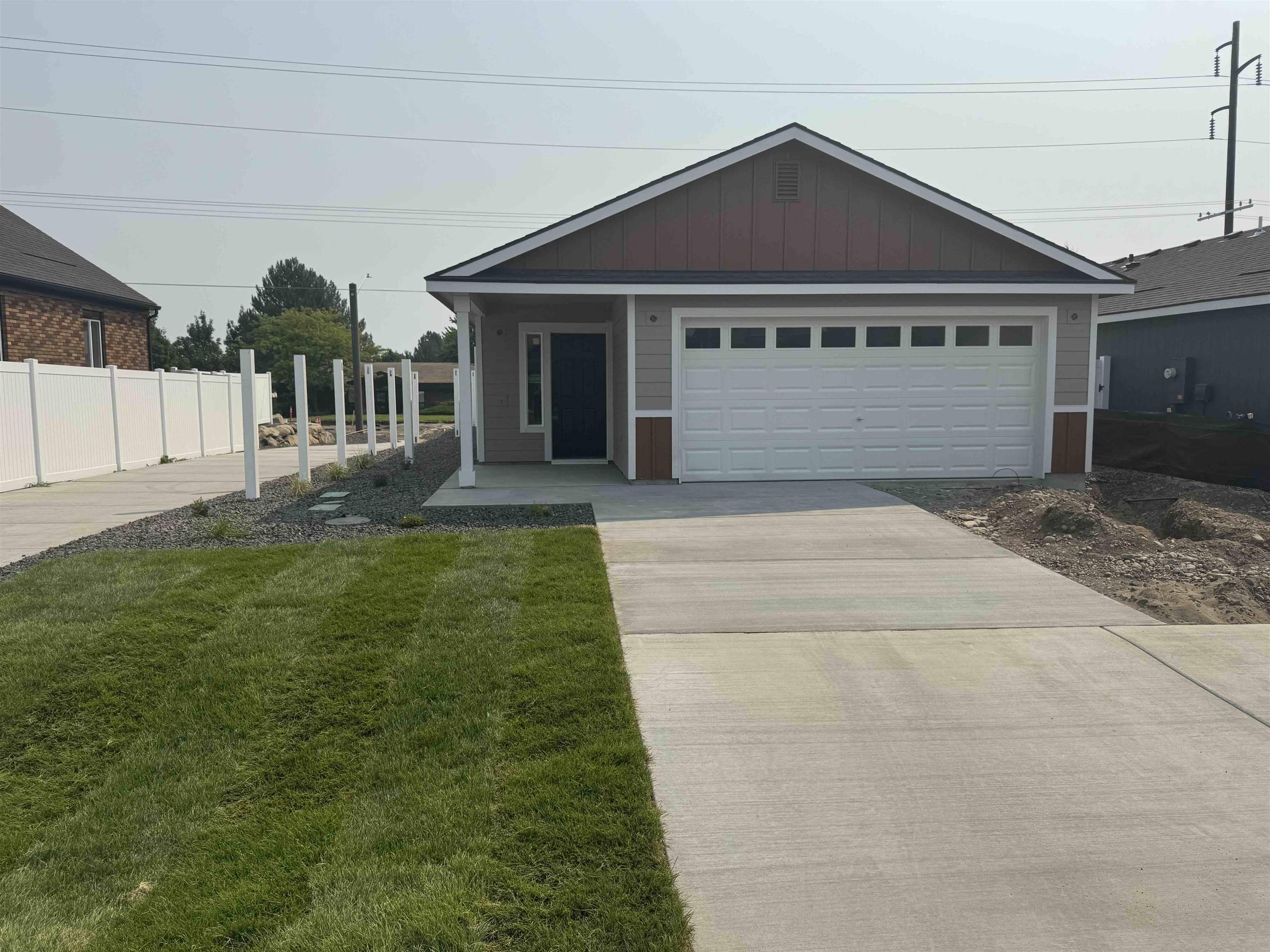1009 S Century Rd - Photo 3
