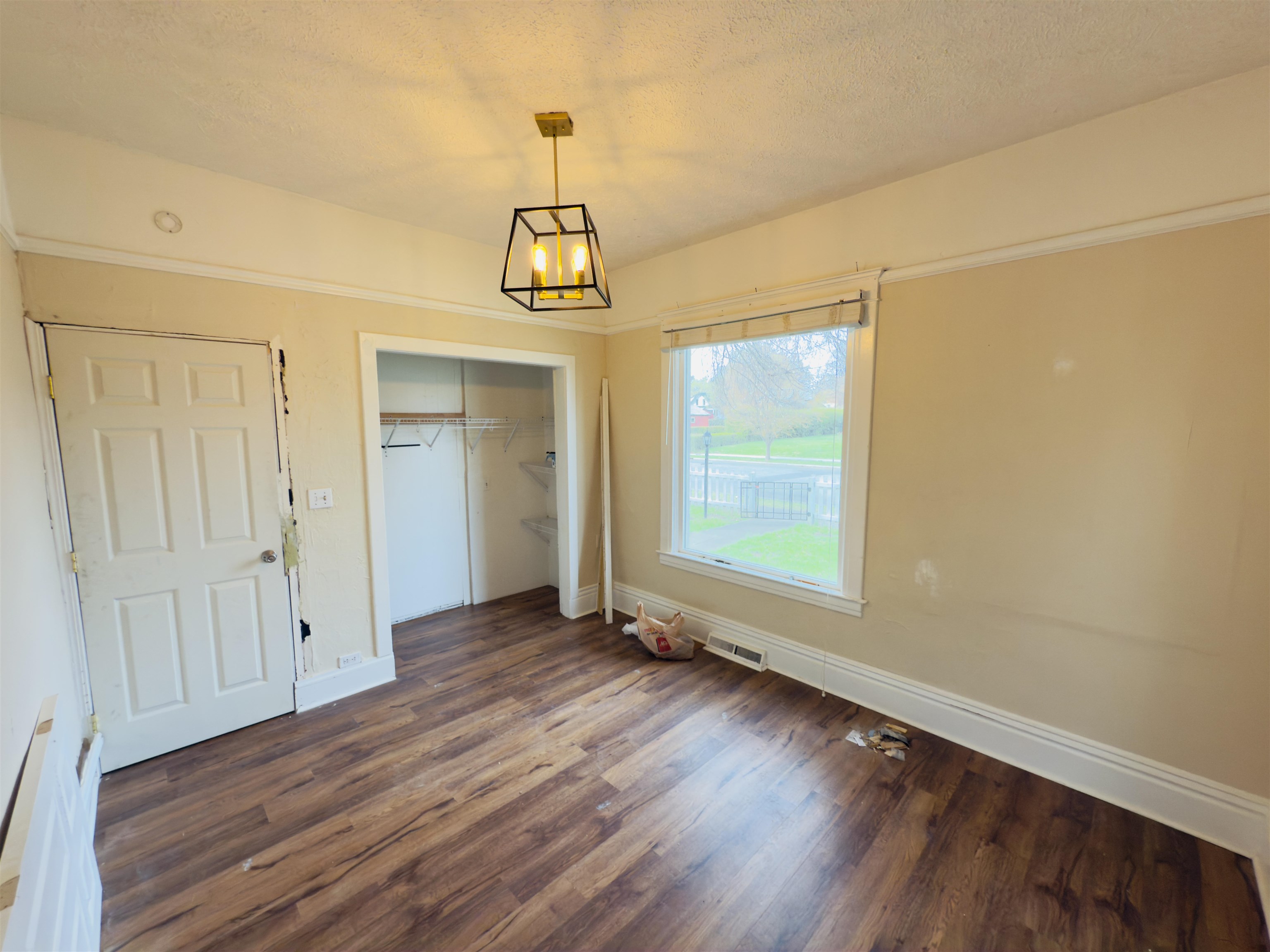 2823 W Sharp Ave - Photo 6