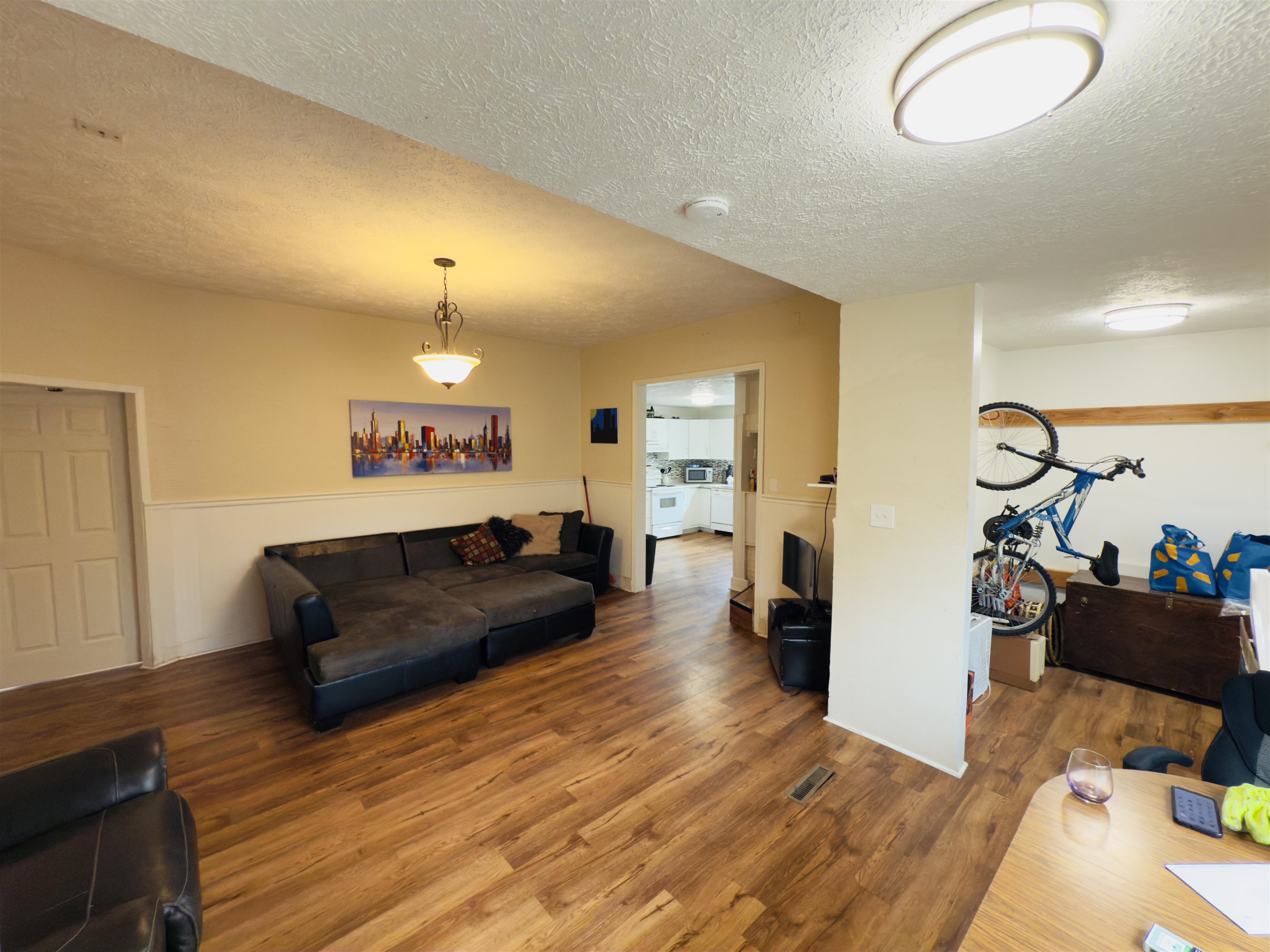 2823 W Sharp Ave - Photo 11