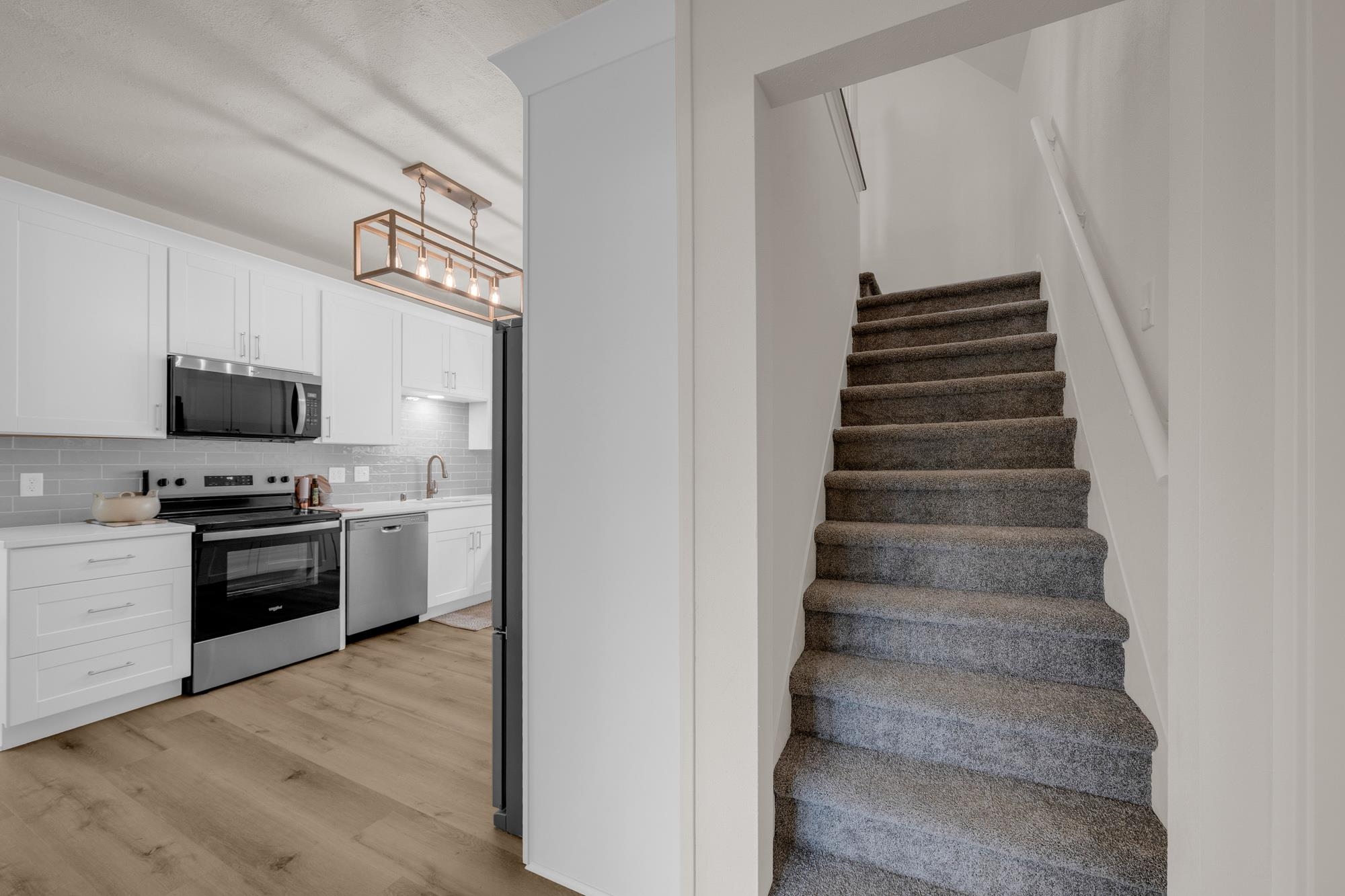 1128 W MANSFIELD Ave - Photo 20