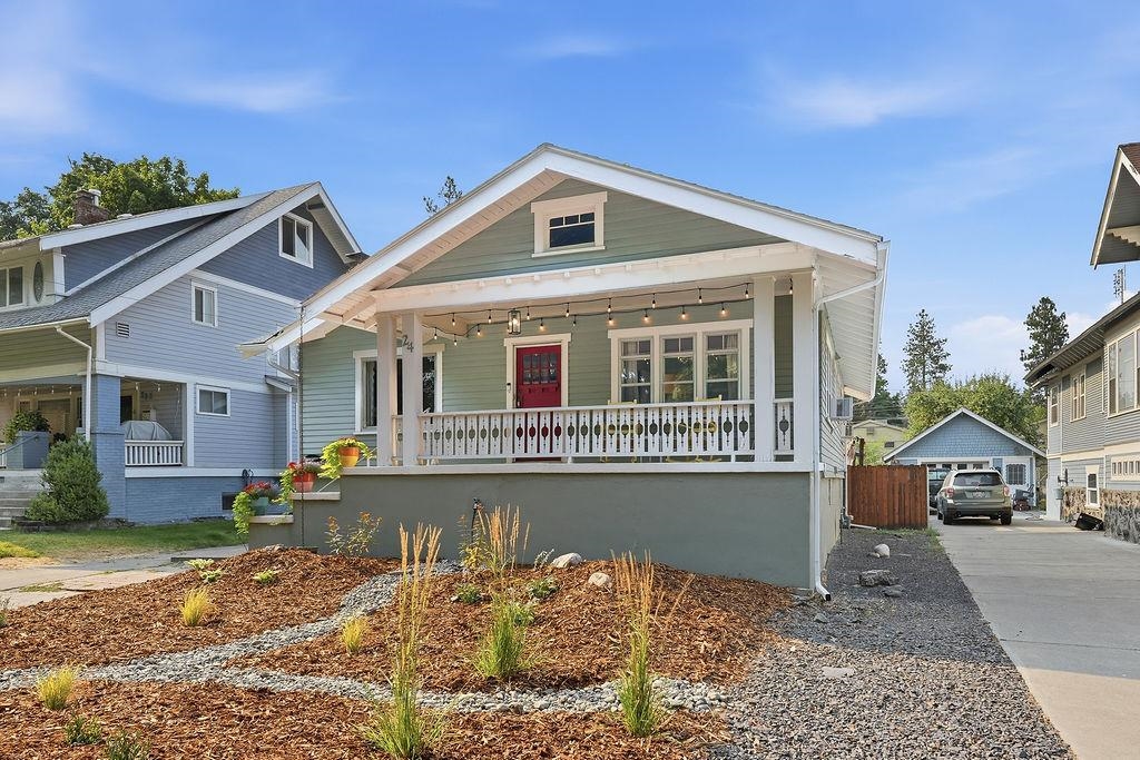 24 E 14TH Ave - Photo 3