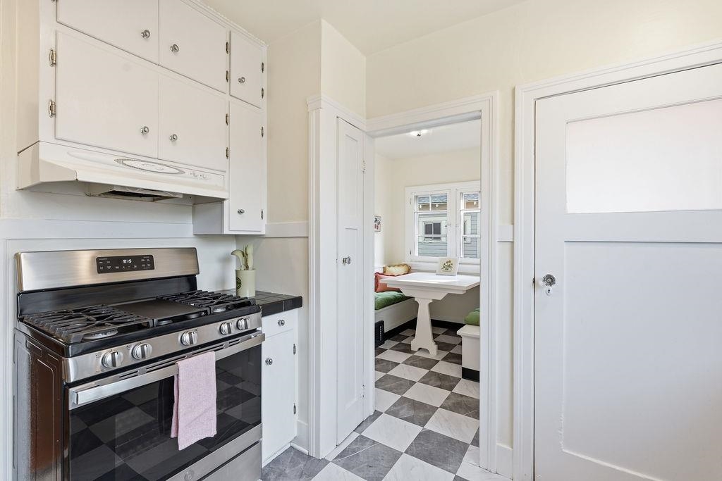 24 E 14TH Ave - Photo 16