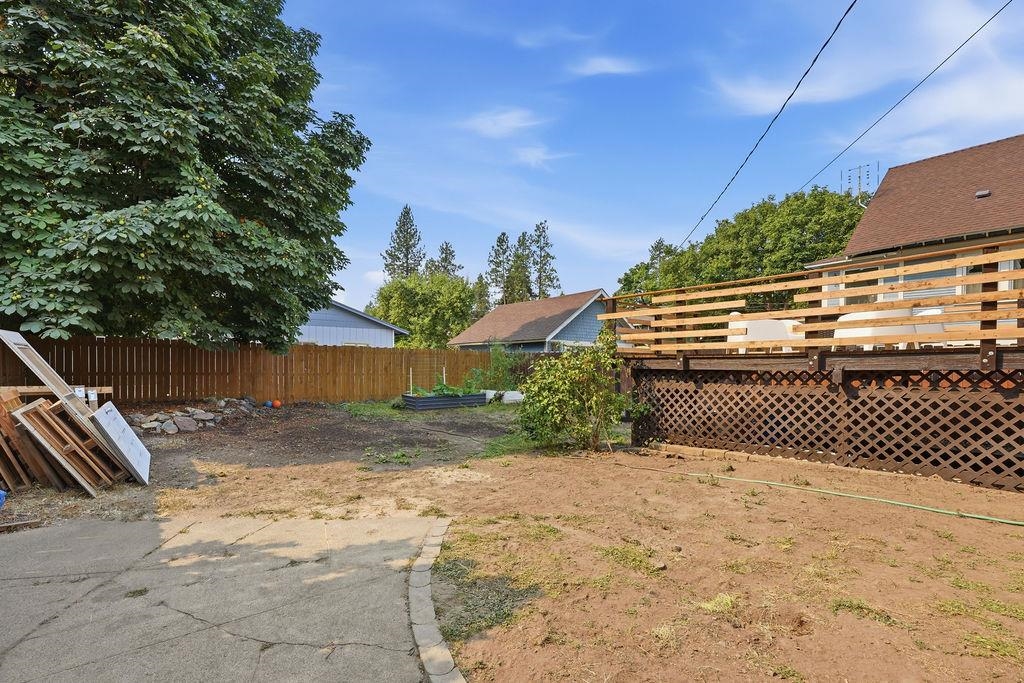 24 E 14TH Ave - Photo 39