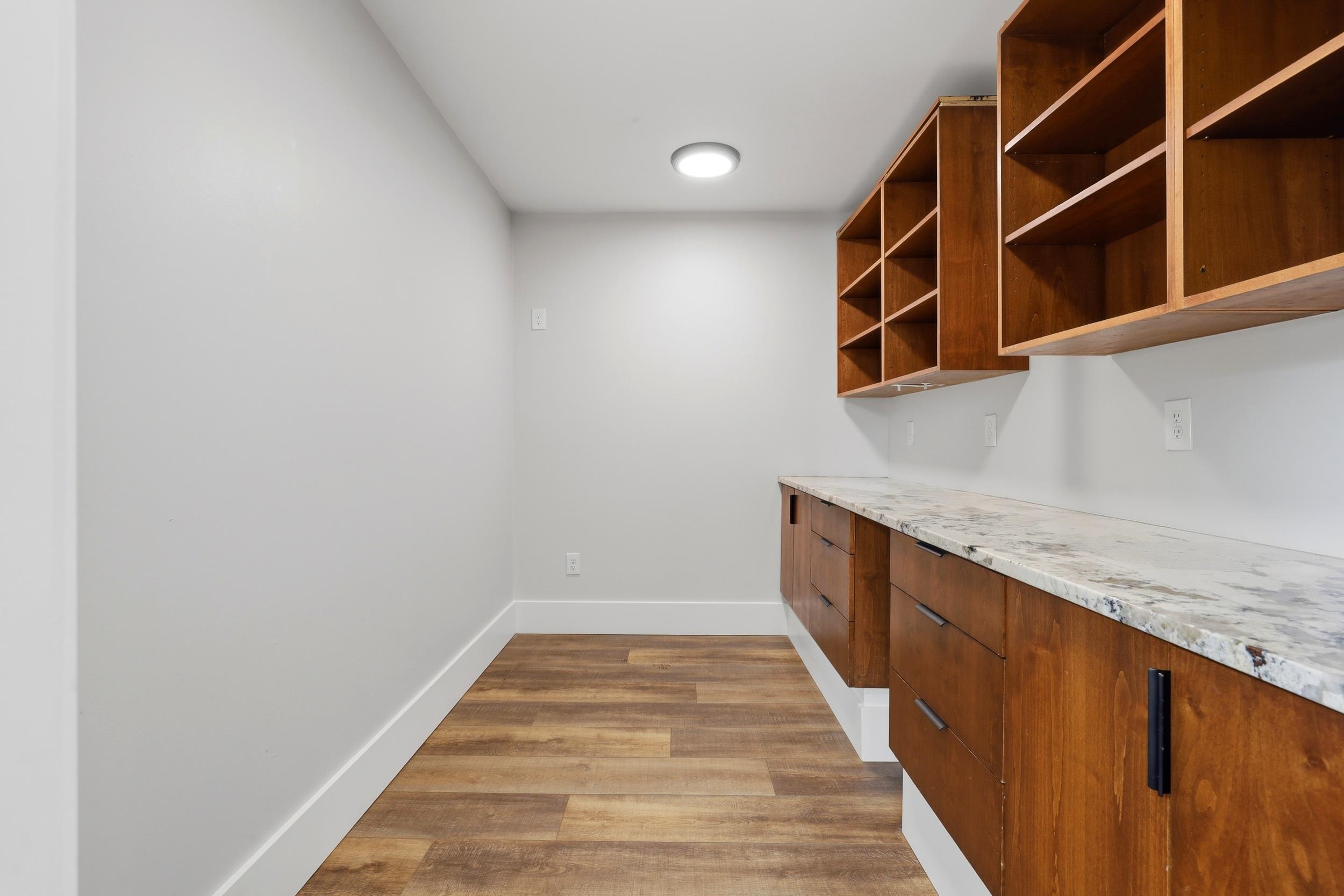 32223 N Division Rd - Photo 11