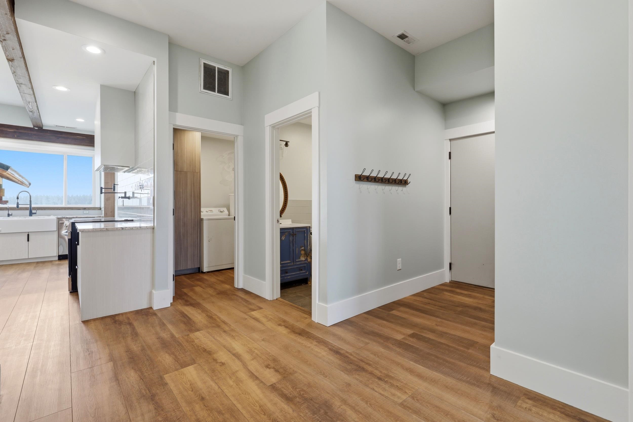 32223 N Division Rd - Photo 18