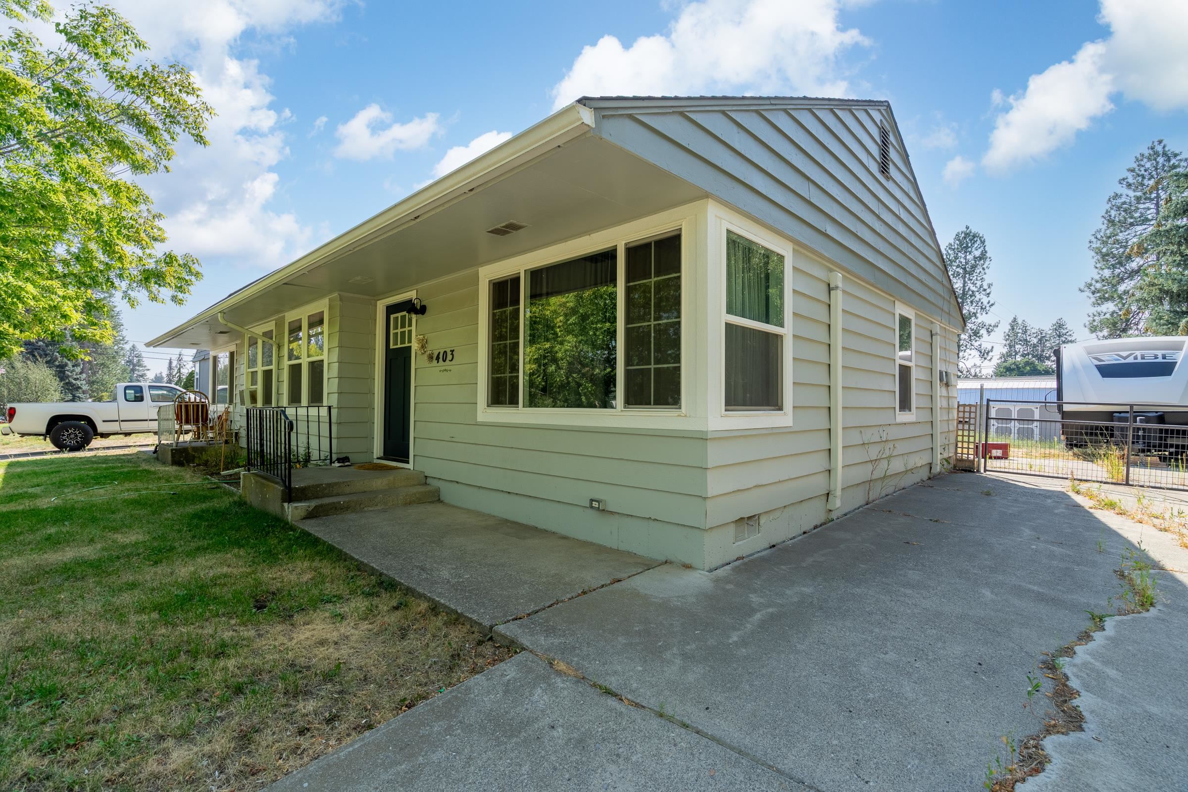 401/403 N. GRANT Ave - Photo 2