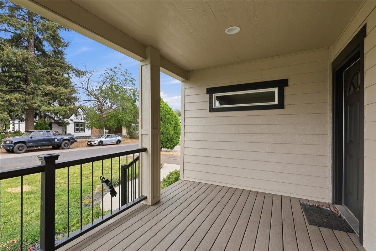 2914 N NELSON St - Photo 5