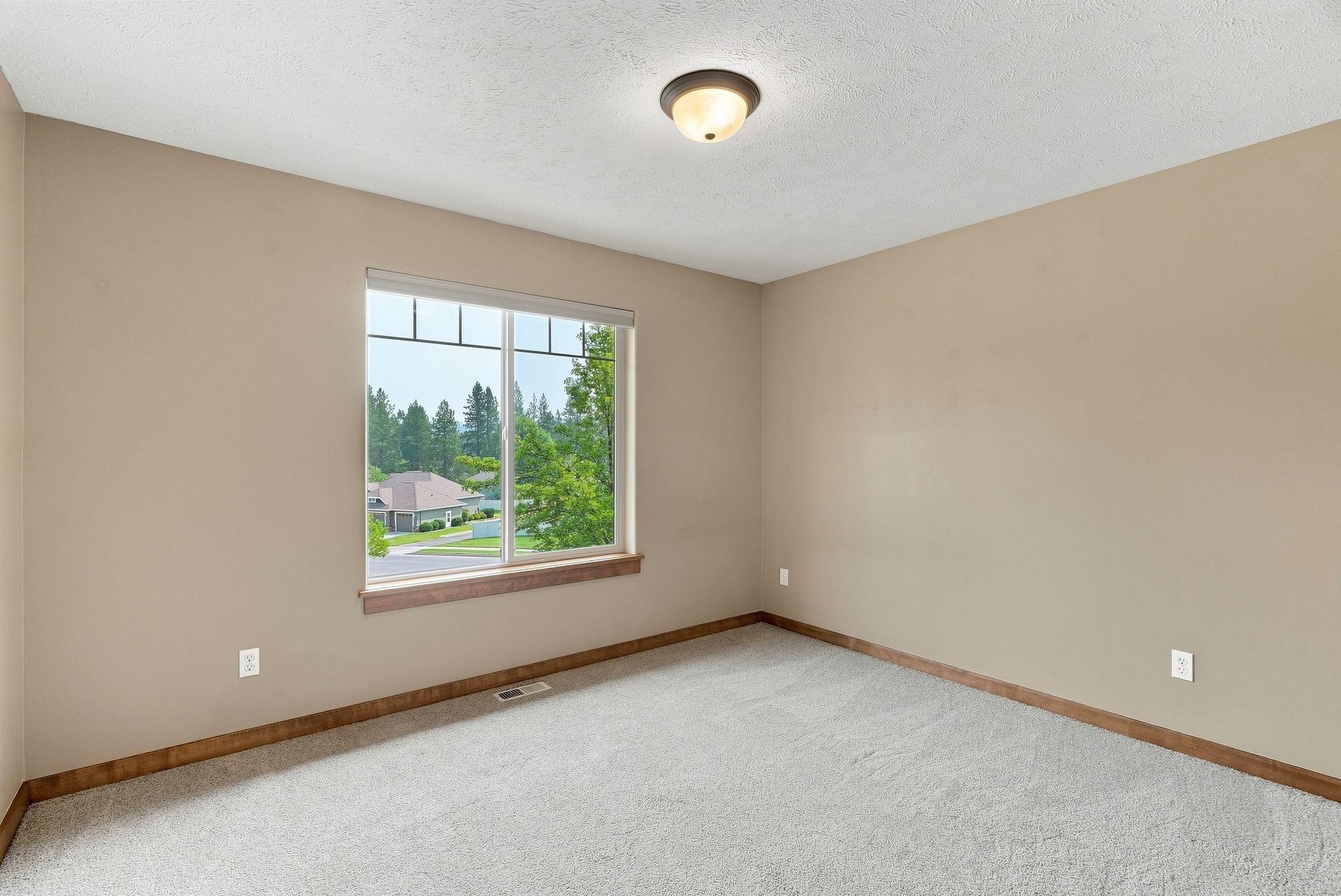 5302 S Bates Dr - Photo 22