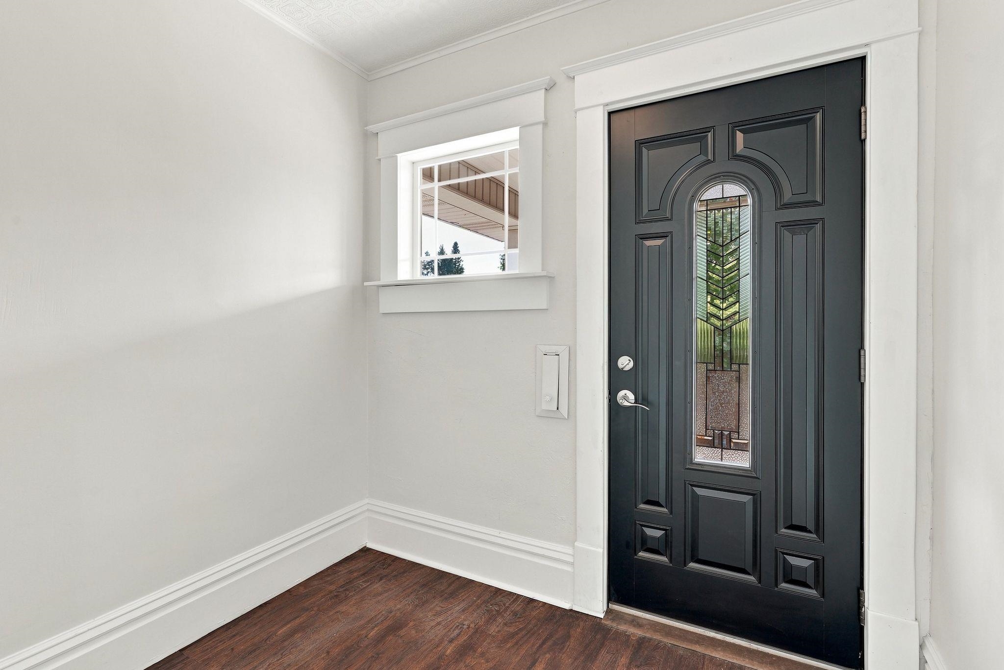 1803 E Empire Ave - Photo 5