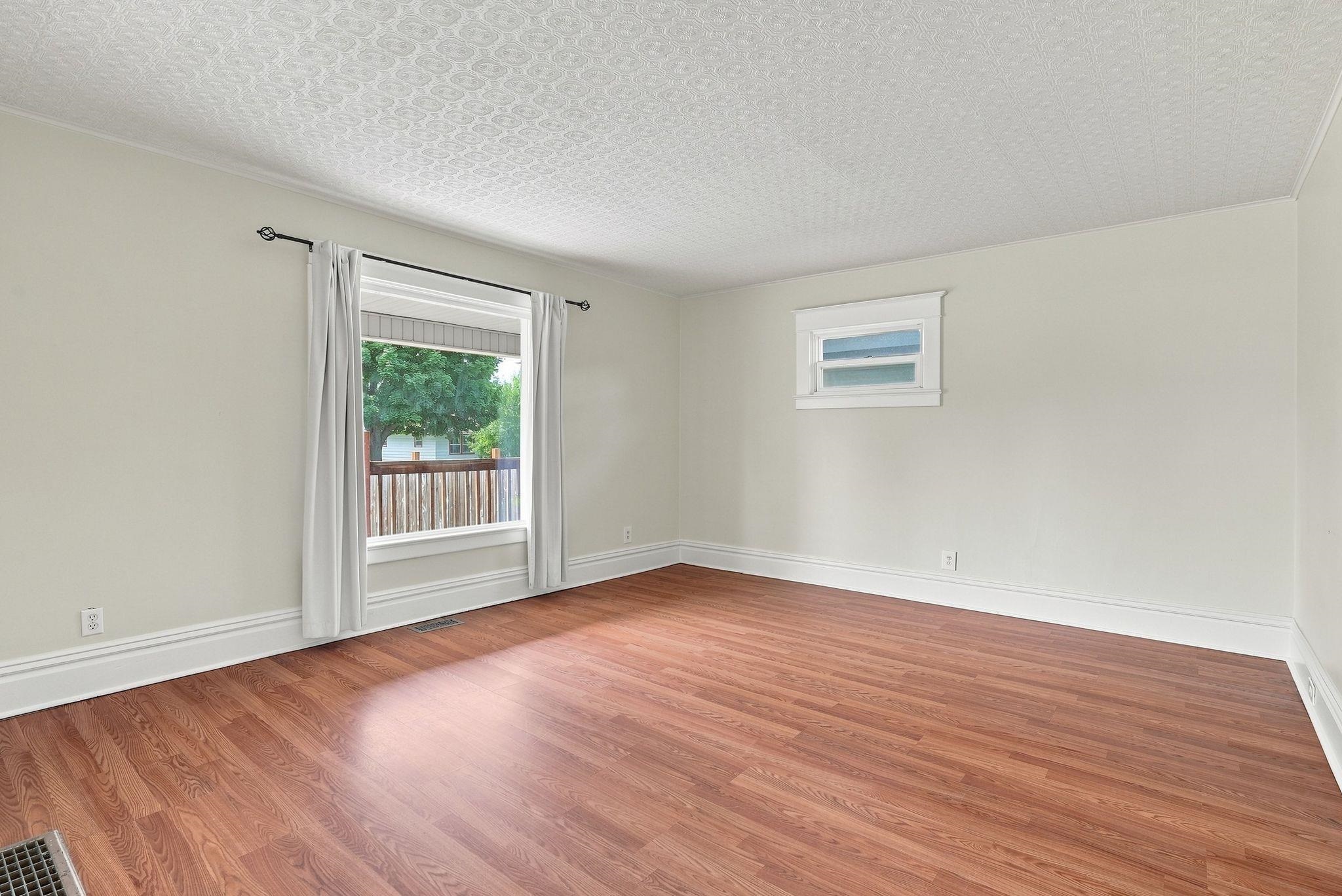 1803 E Empire Ave - Photo 7