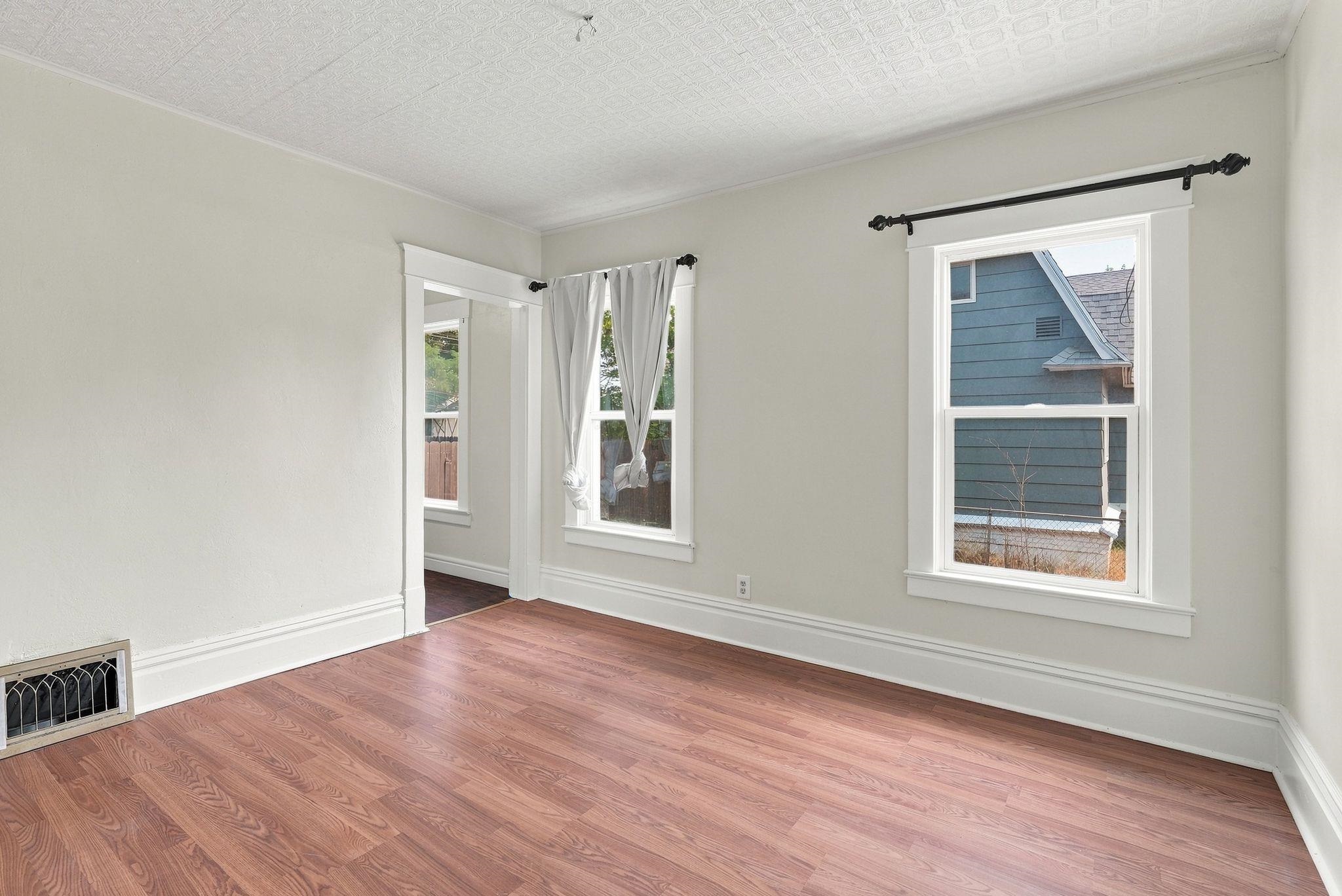 1803 E Empire Ave - Photo 10