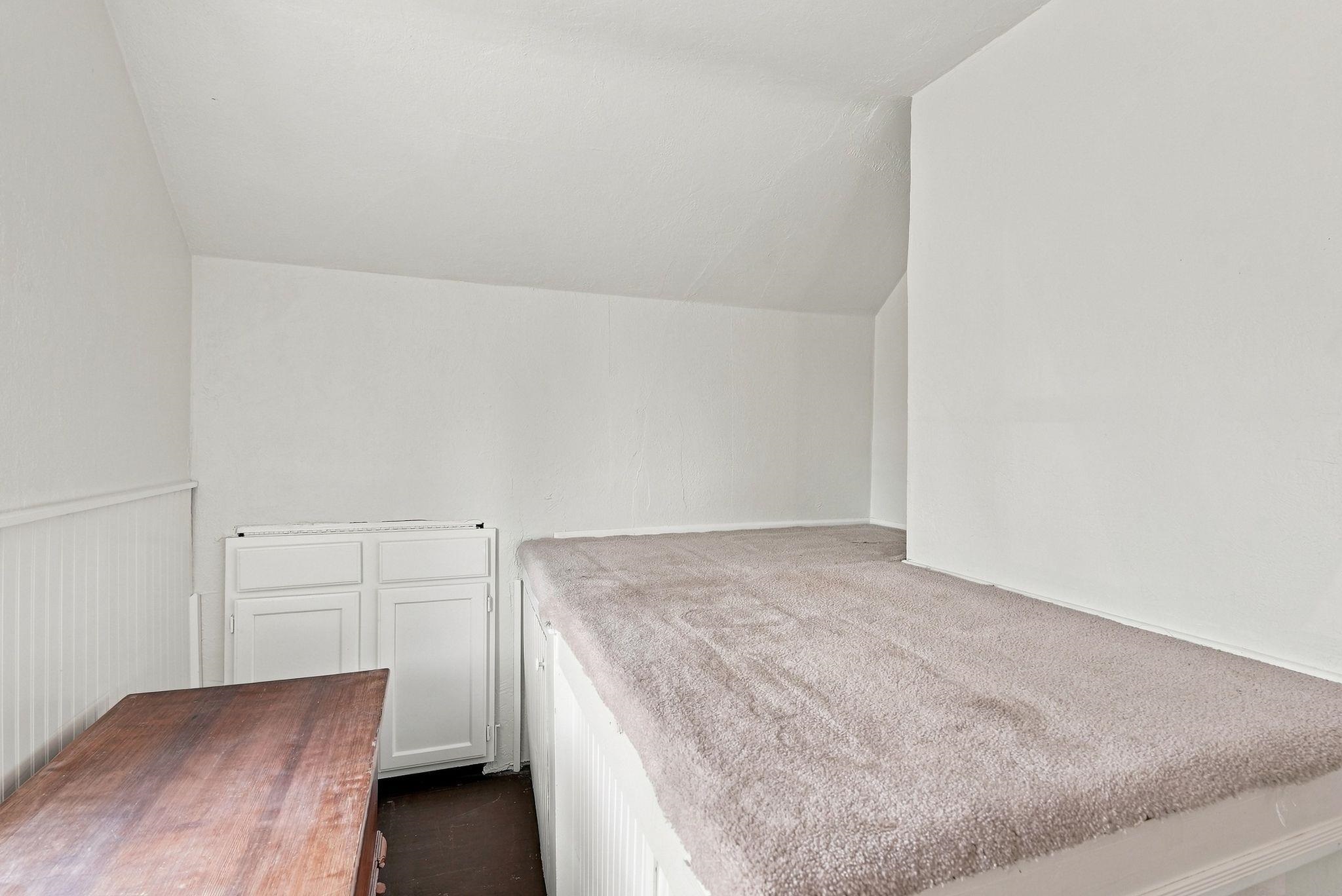 1803 E Empire Ave - Photo 22