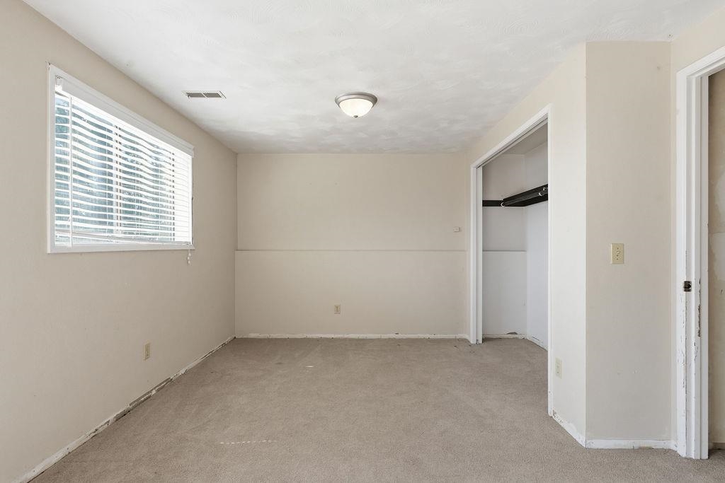 5914 N GATES Ln - Photo 35