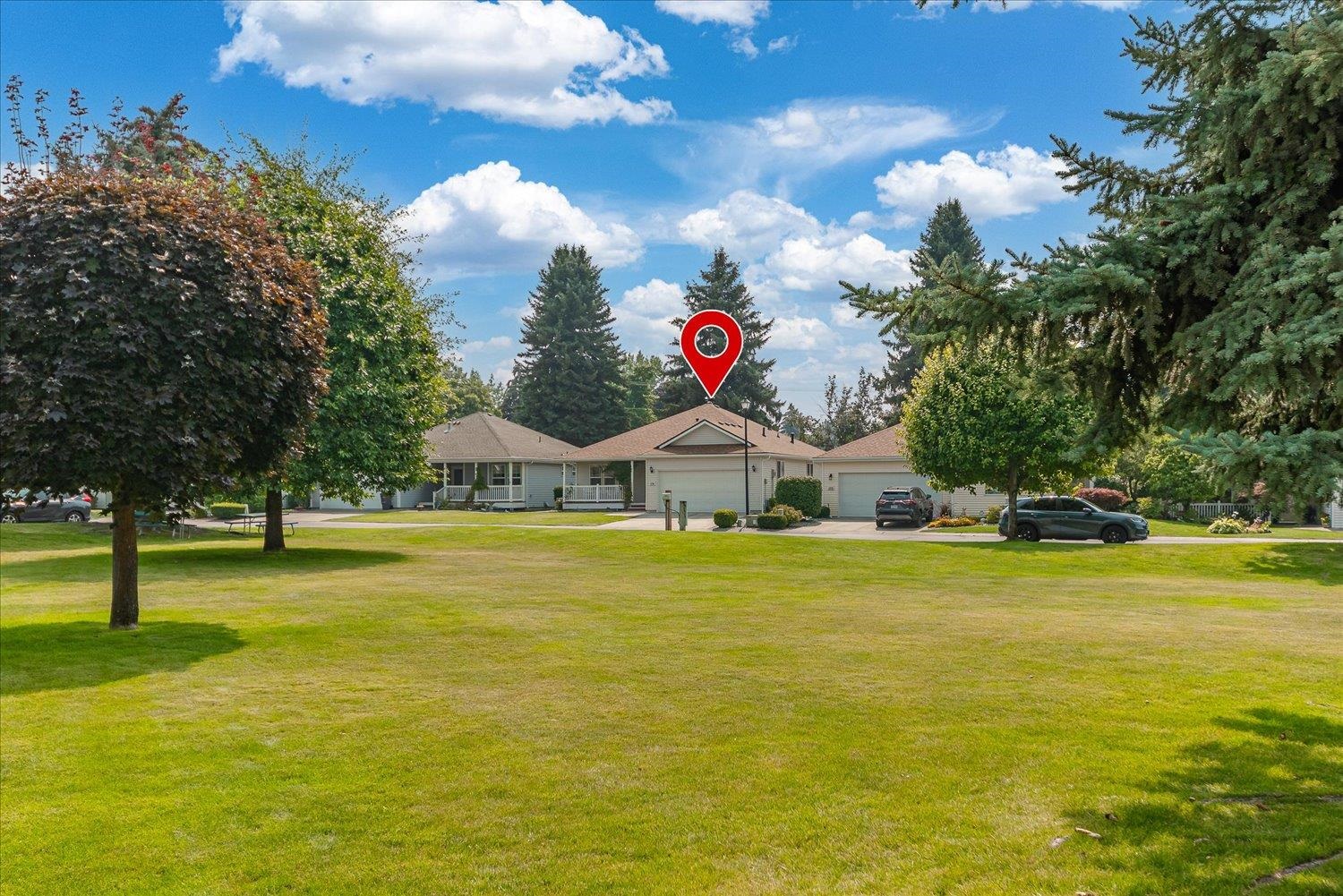 13716 E 15th Ln - Photo 3