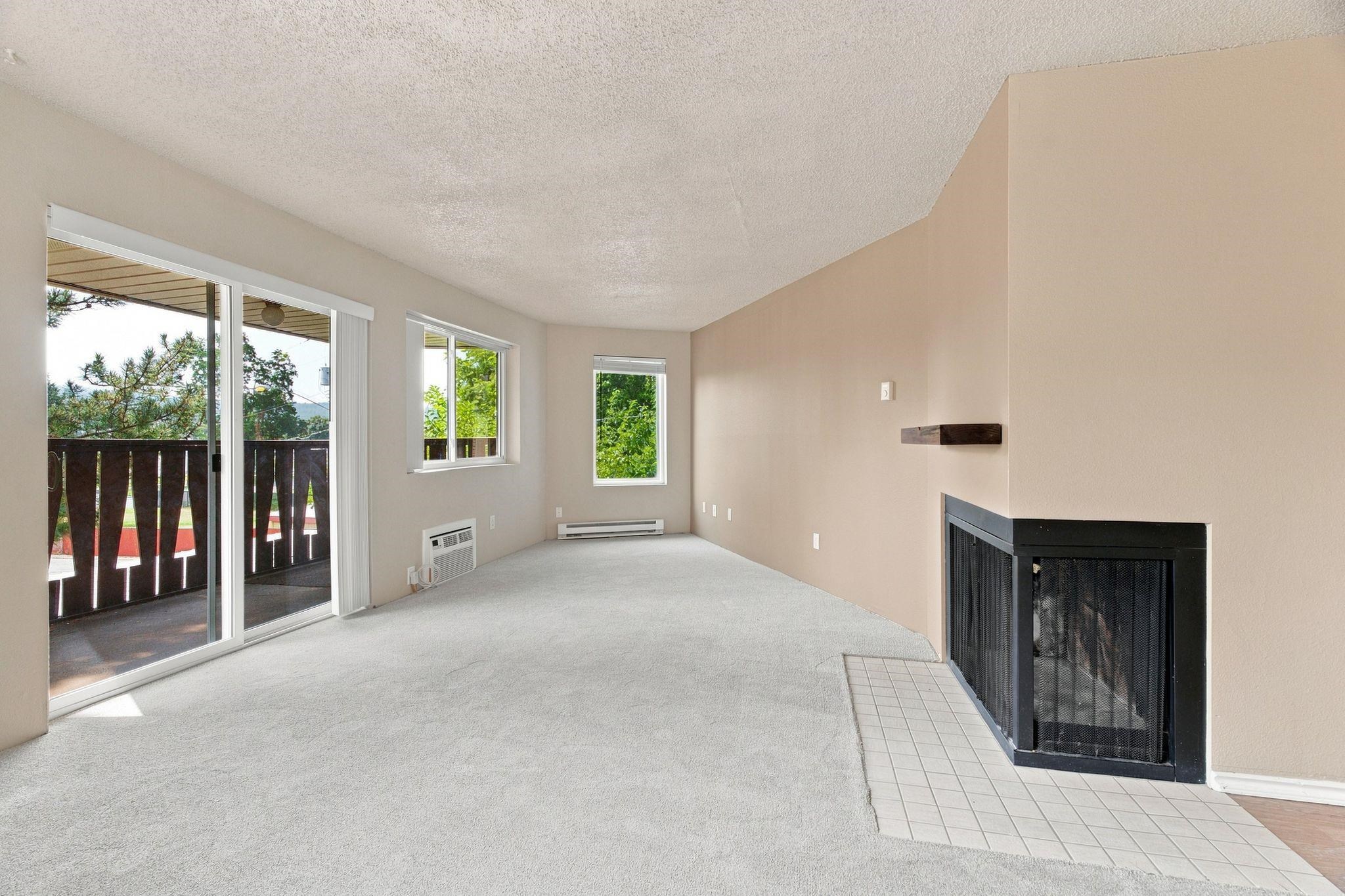 10321 E Main Ave - Photo 8