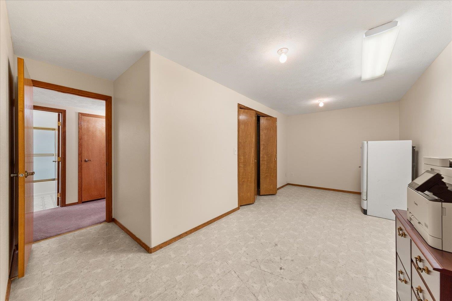 13716 E 15th Ln - Photo 23