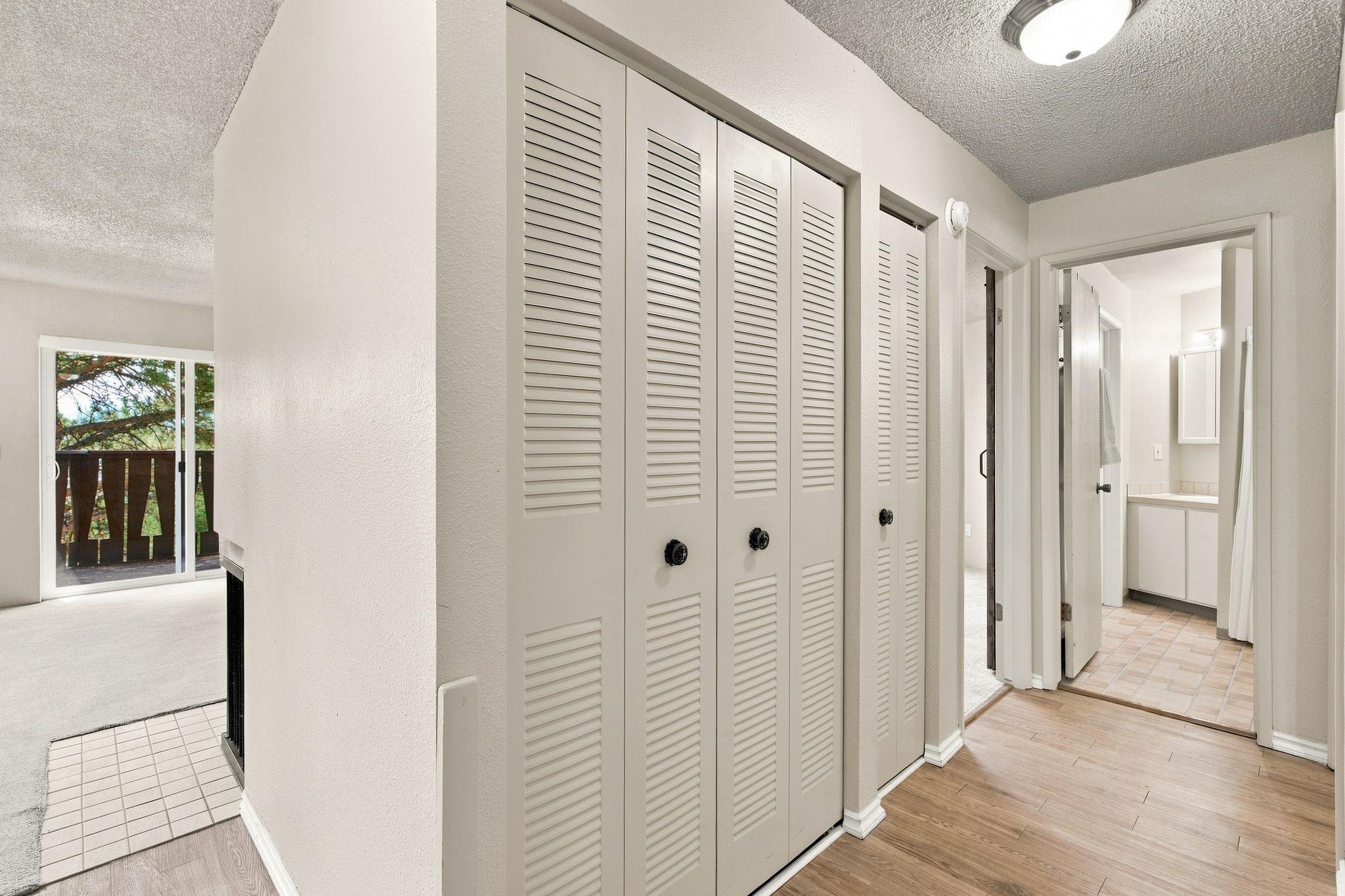 10321 E Main Ave - Photo 15