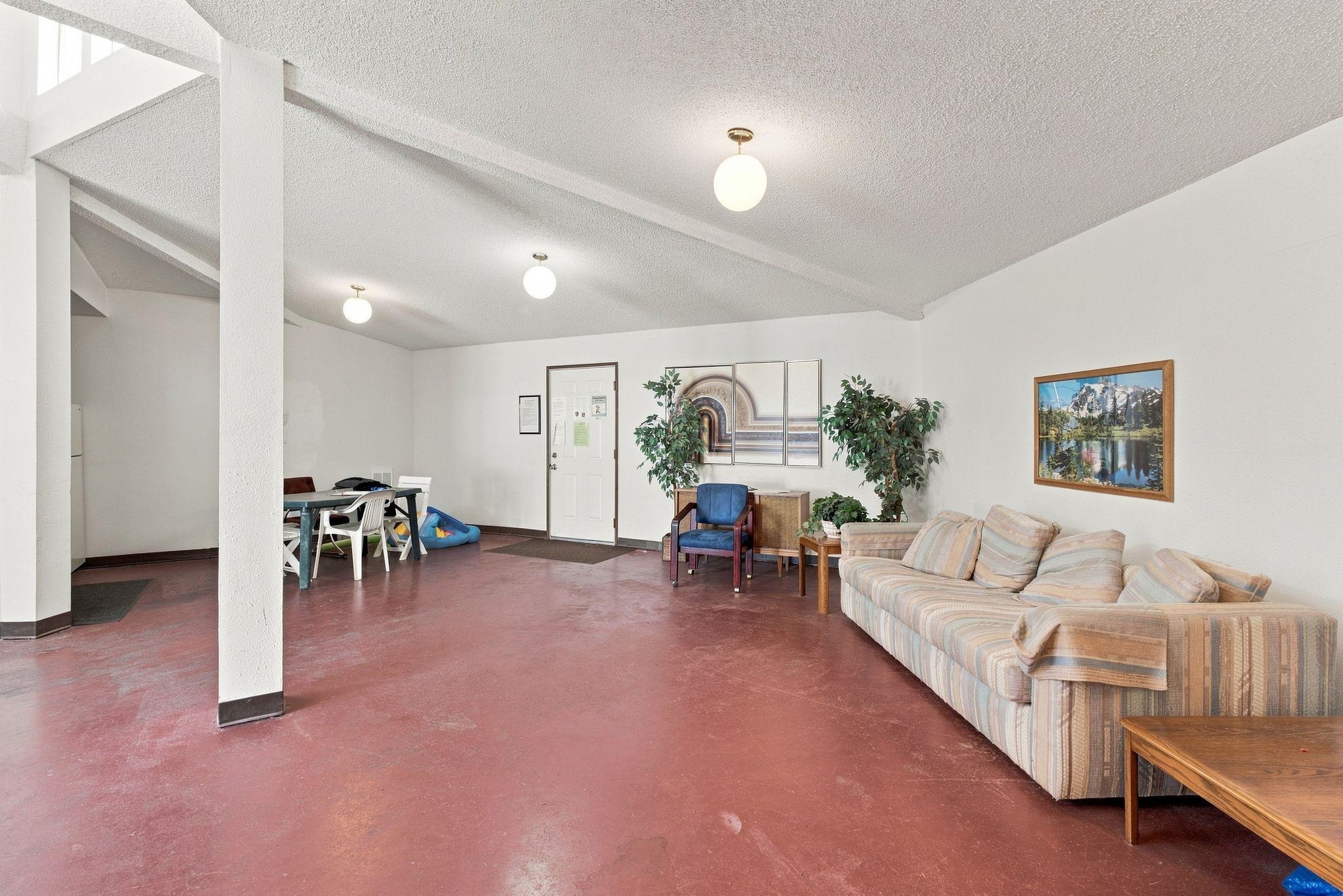 10321 E Main Ave - Photo 29