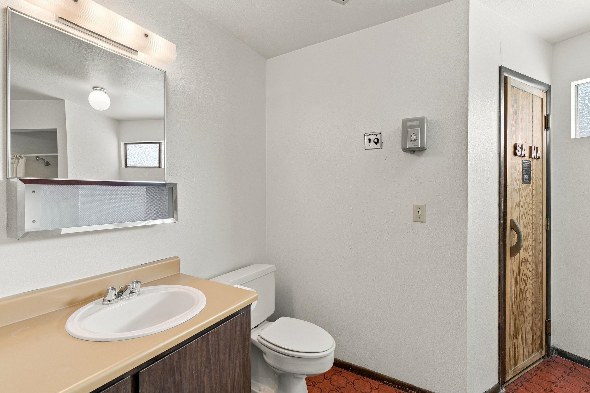 10321 E Main Ave - Photo 31
