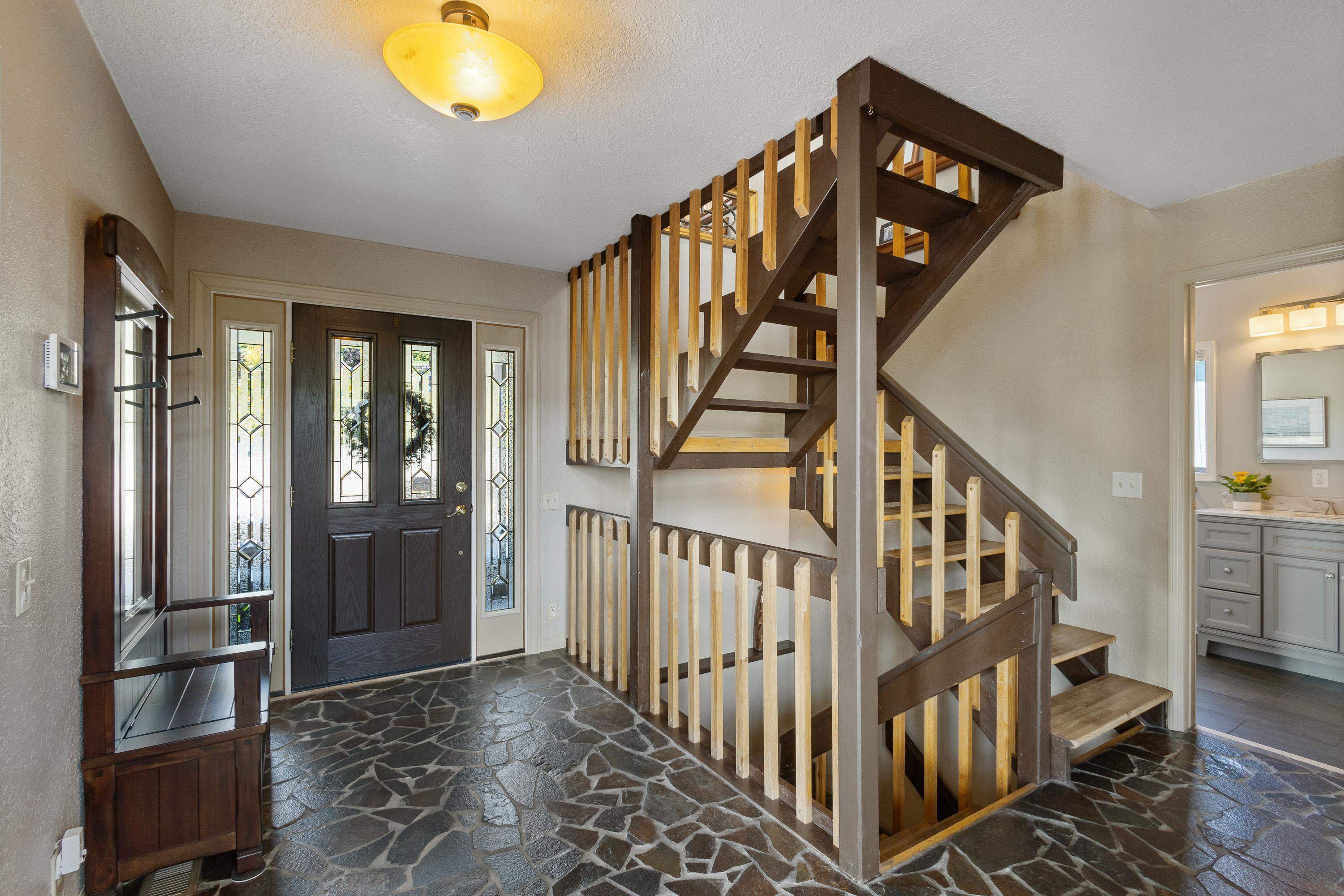 8302 N Northview Rd - Photo 2