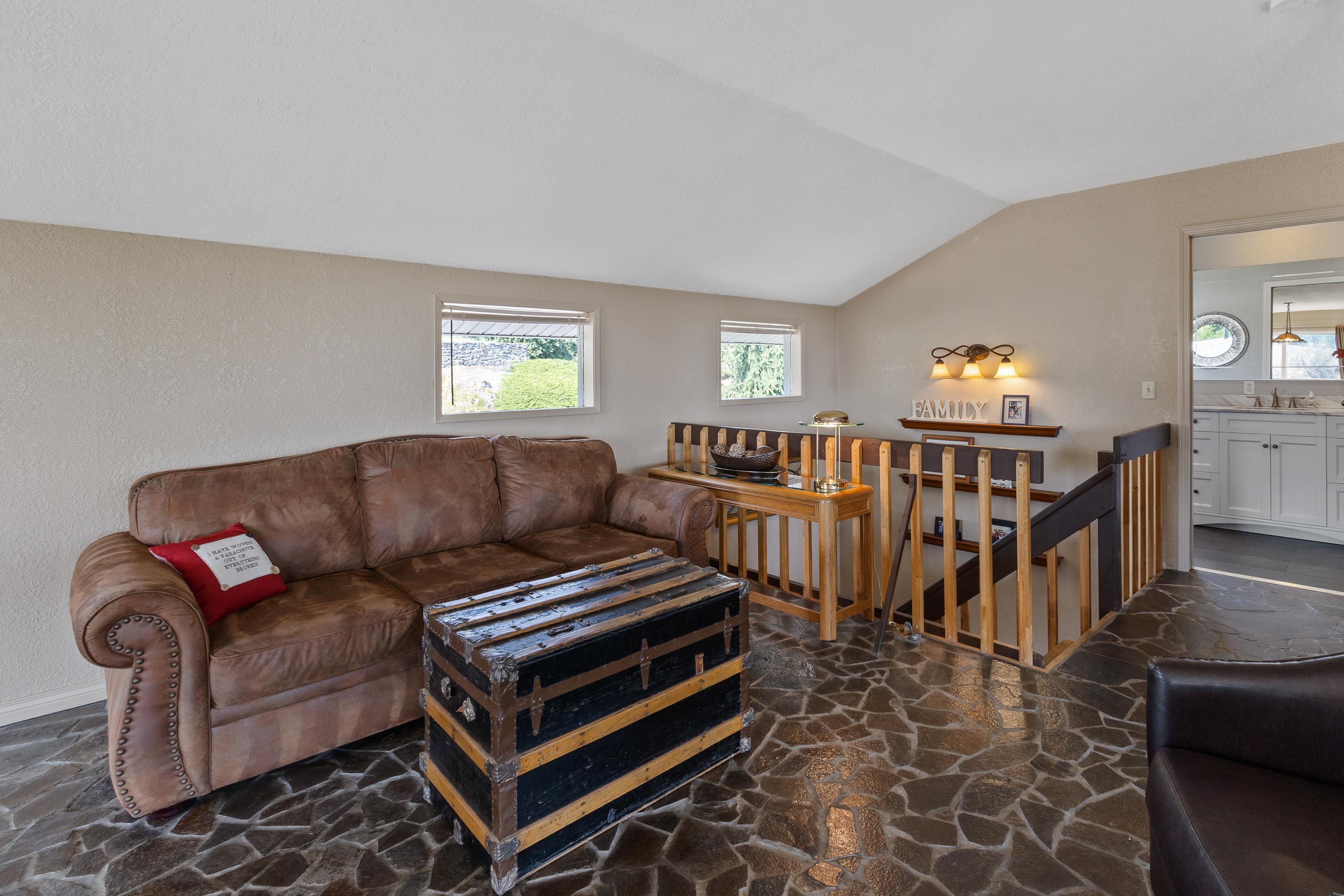 8302 N Northview Rd - Photo 20