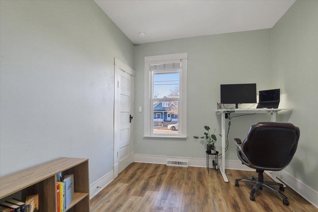 619 S Elm St - Photo 13