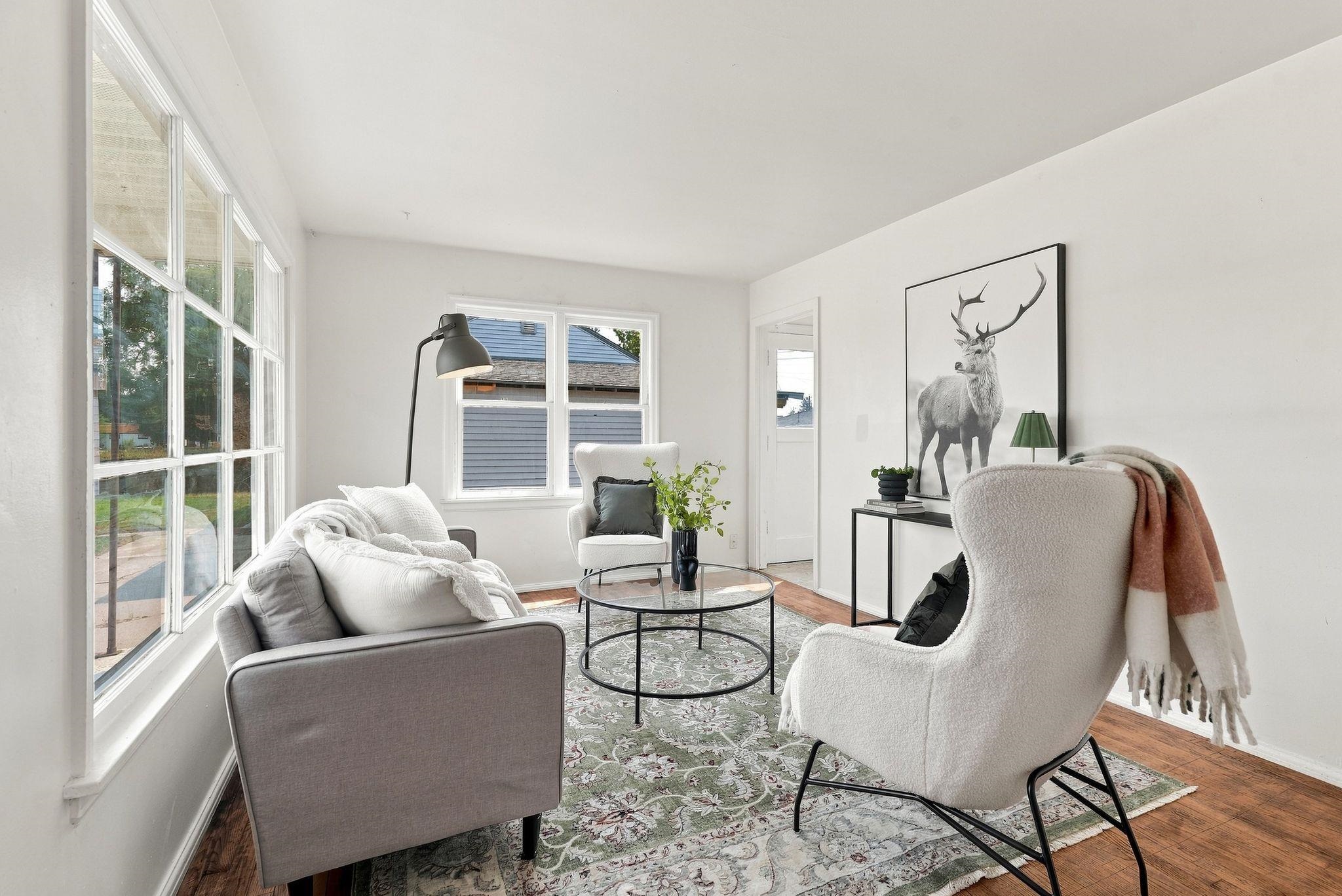 524 E JOSEPH Ave - Photo 3