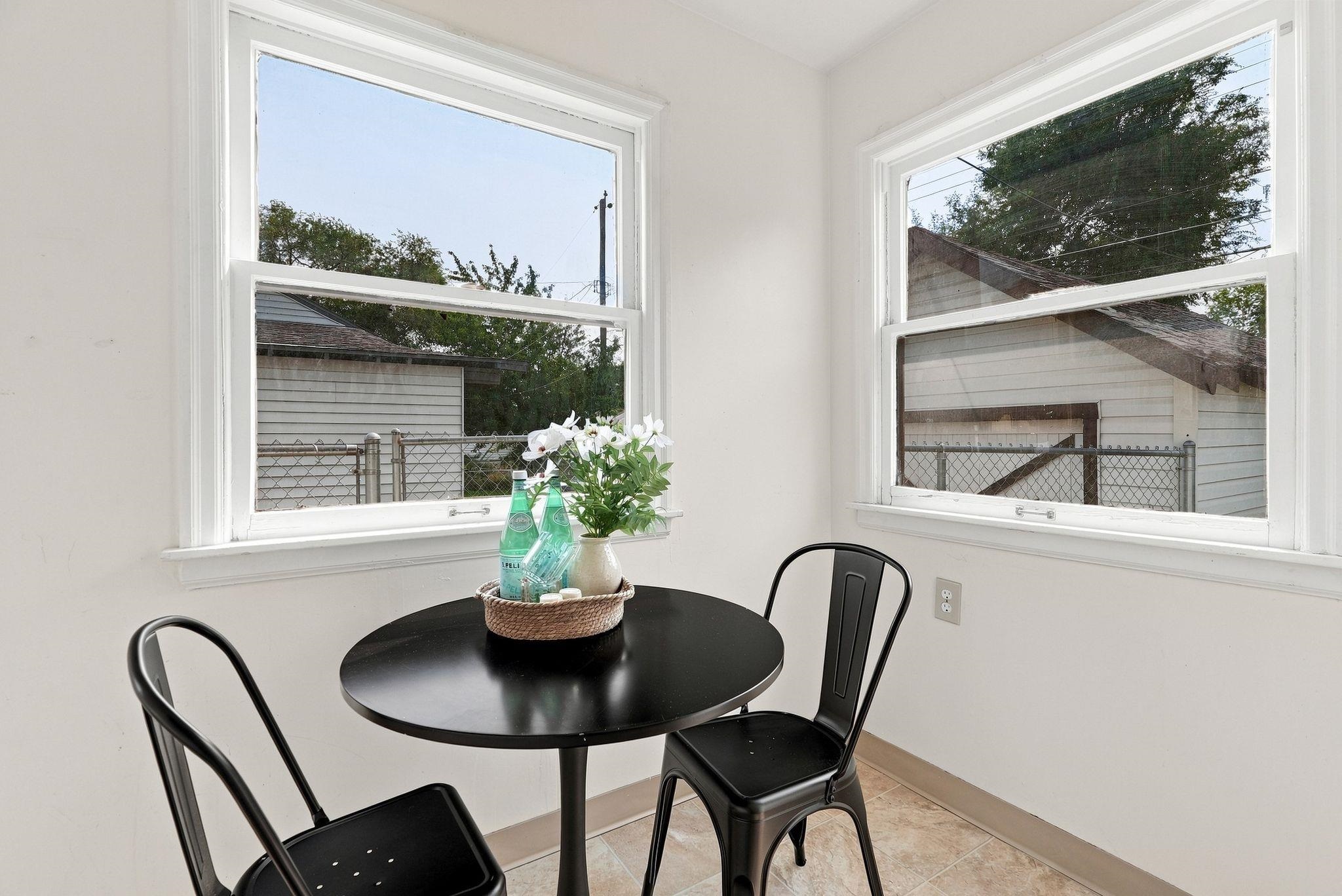 524 E JOSEPH Ave - Photo 7