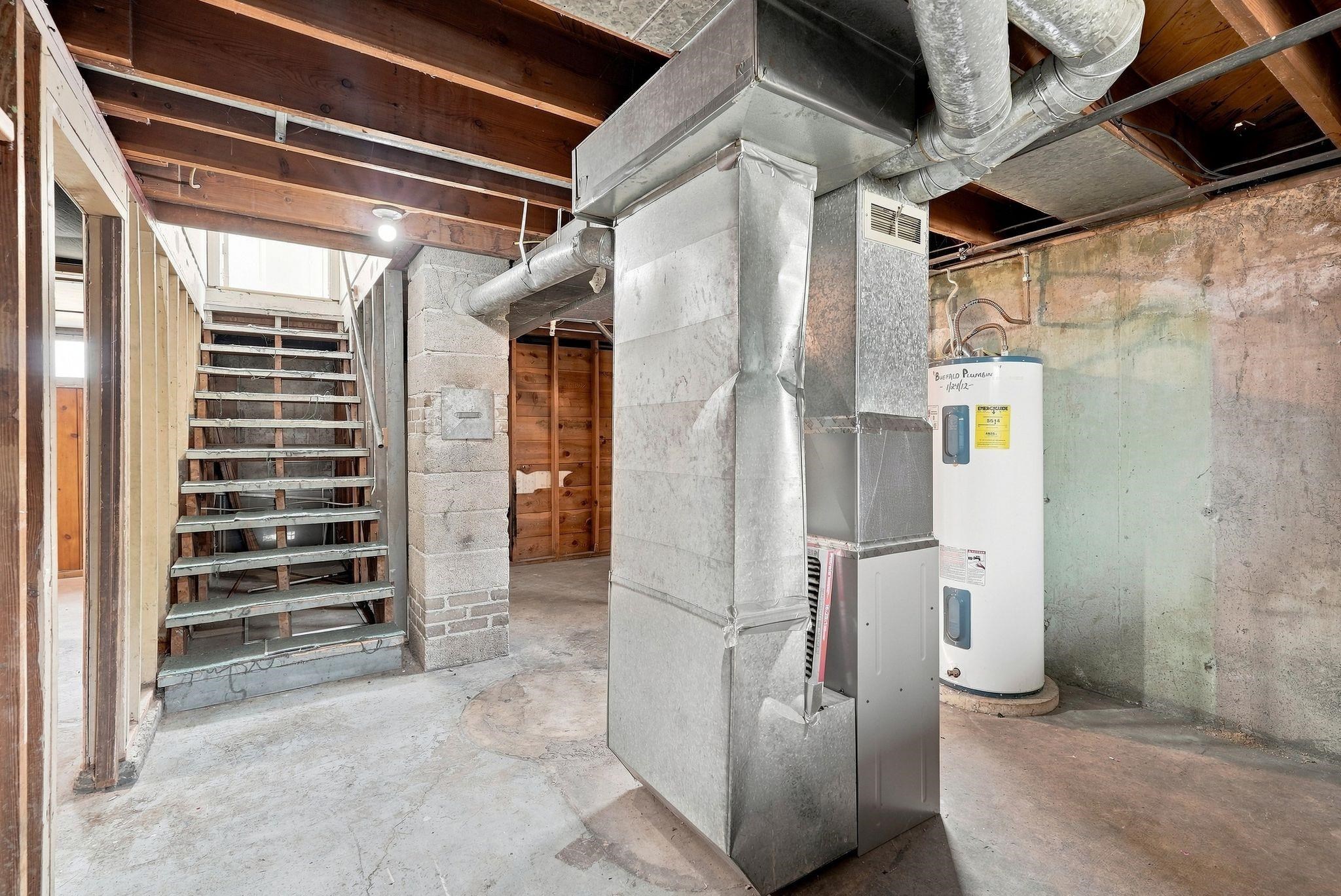 524 E JOSEPH Ave - Photo 13