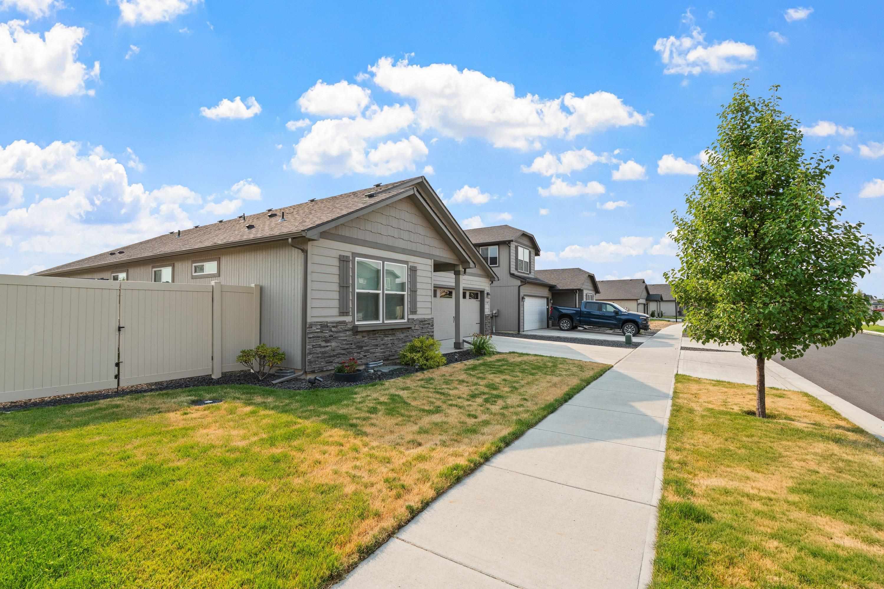 5509 S Zabo Rd - Photo 2