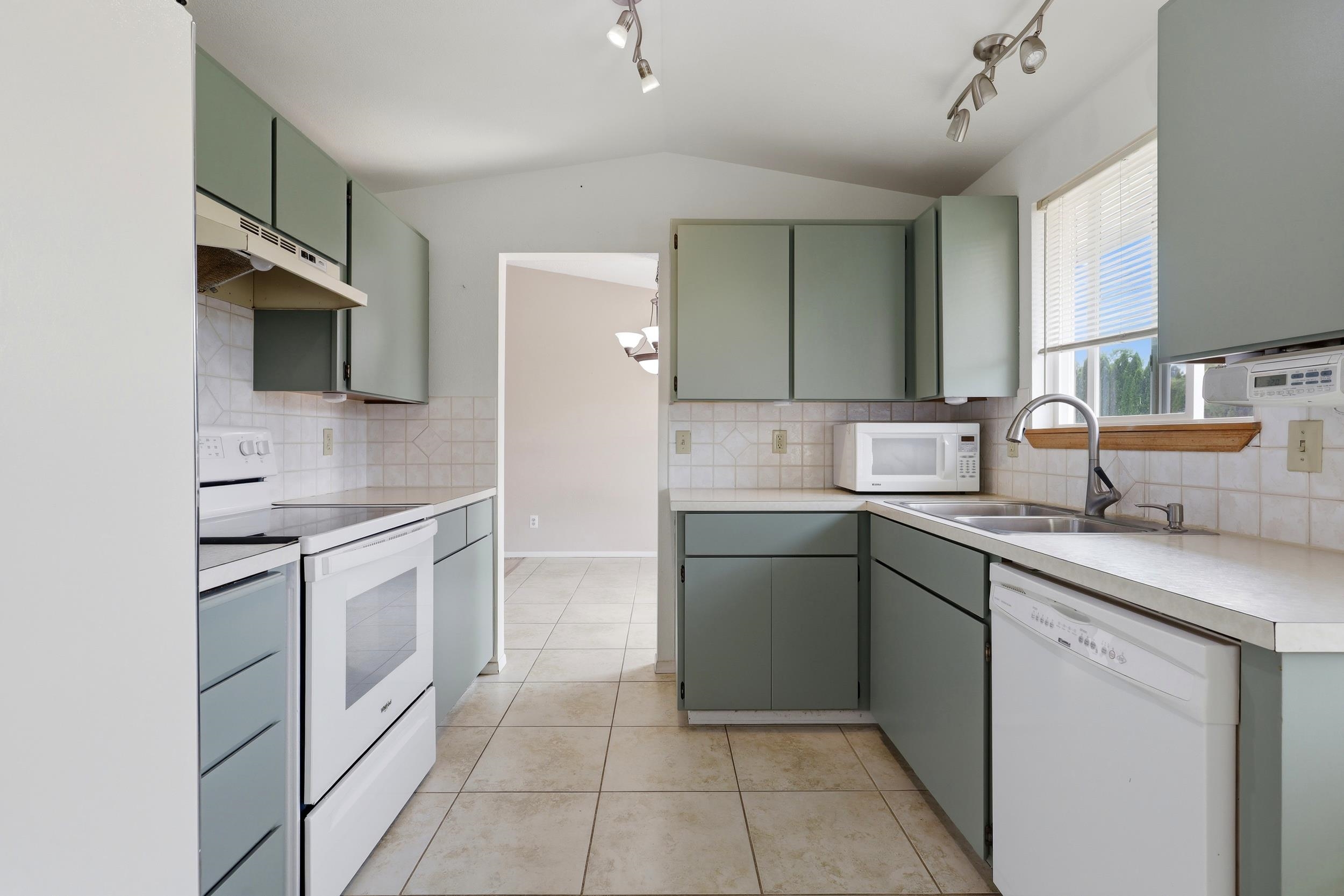 4717 N Lillian St - Photo 17