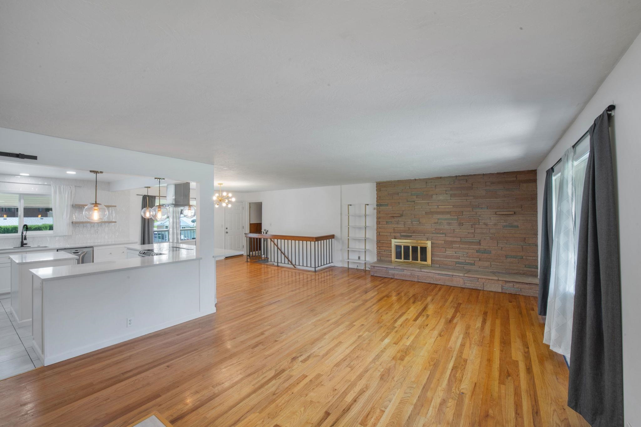 415 W Shasta Way - Photo 7