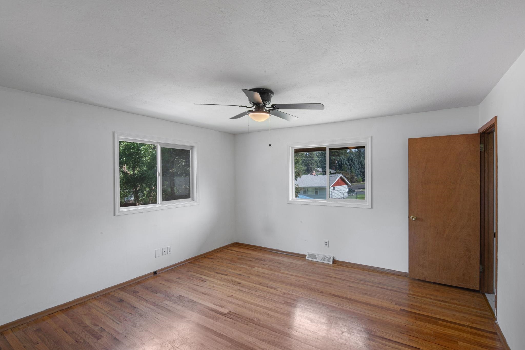 415 W Shasta Way - Photo 20