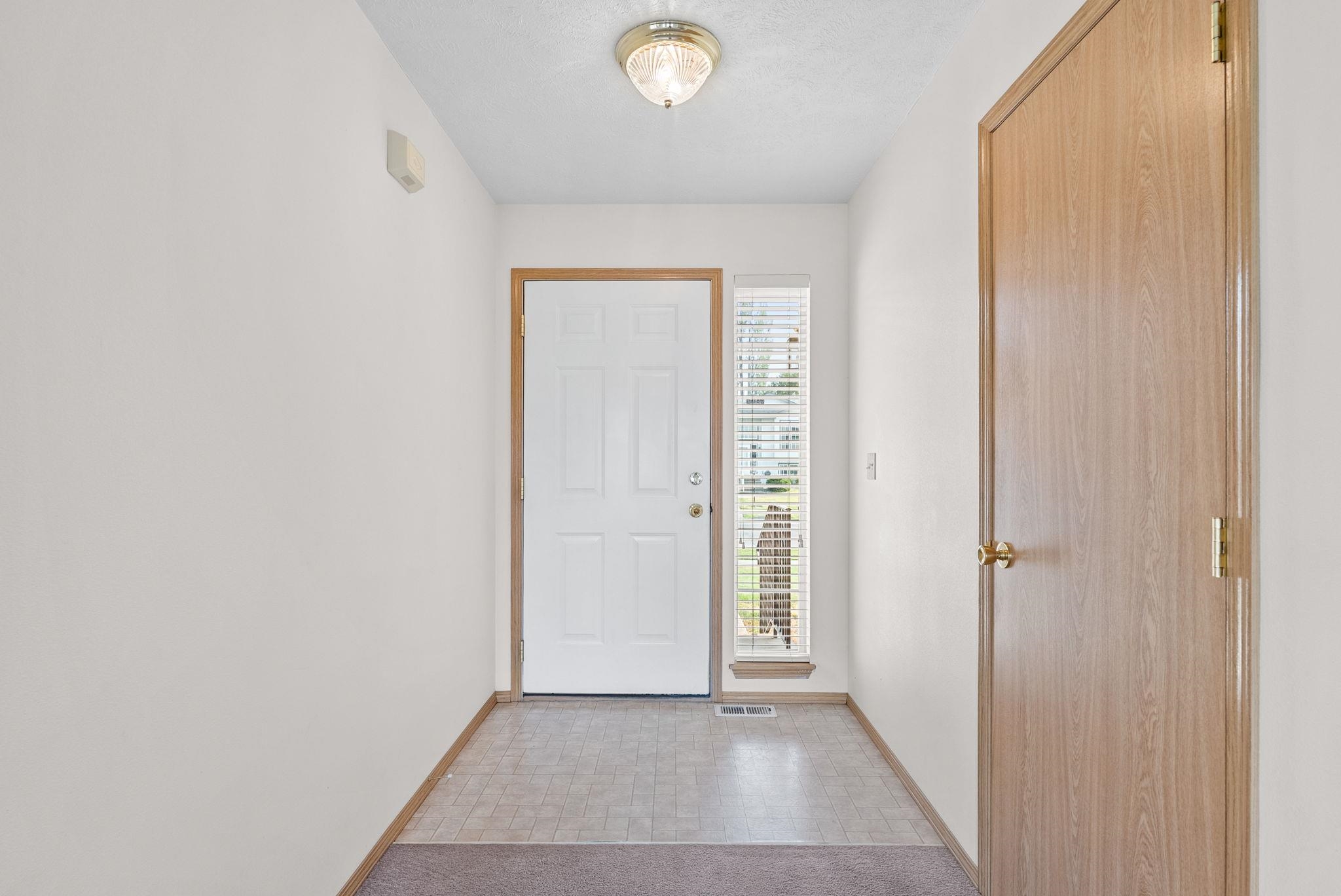 1323 SHARPSBURG Ave - Photo 5