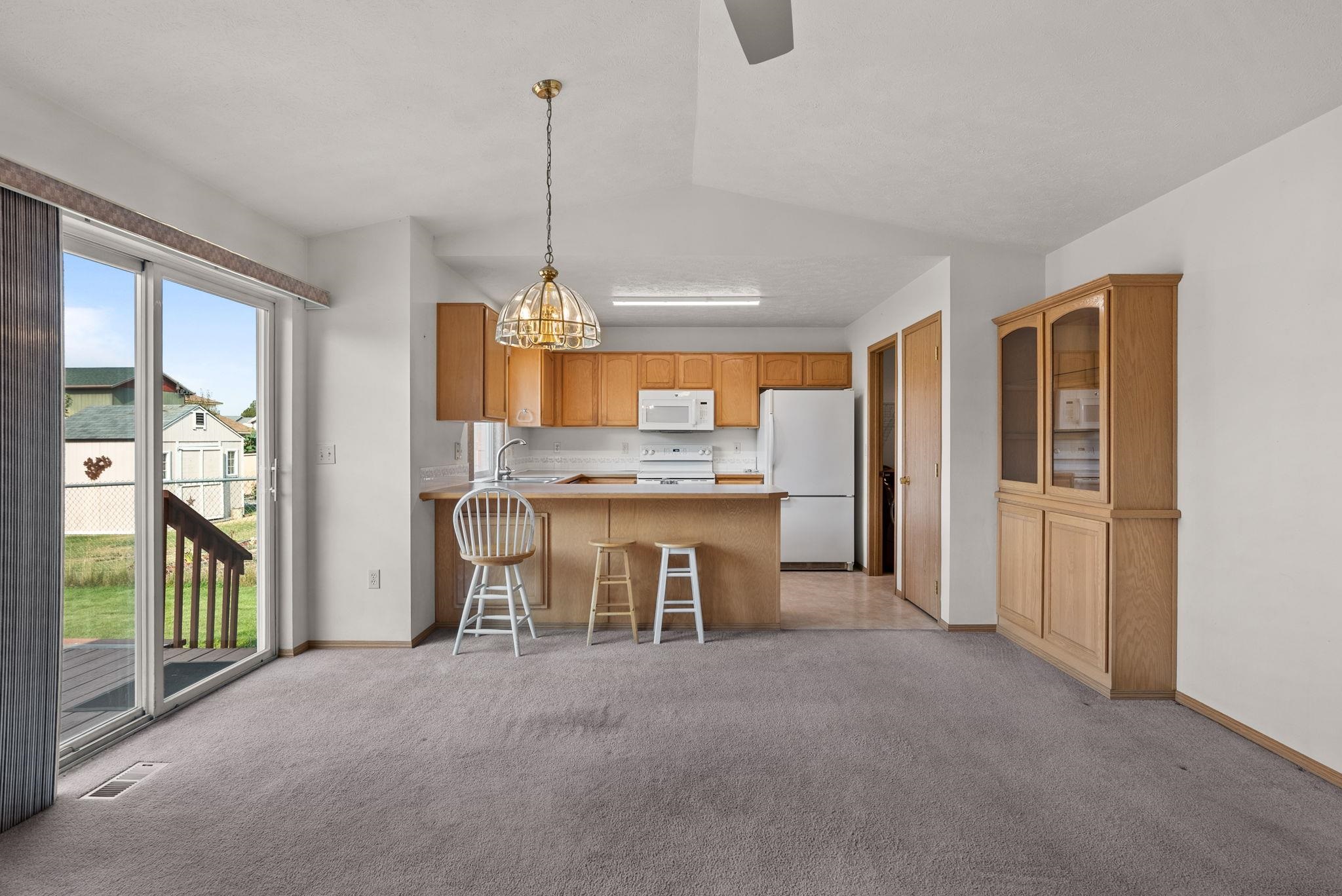 1323 SHARPSBURG Ave - Photo 8