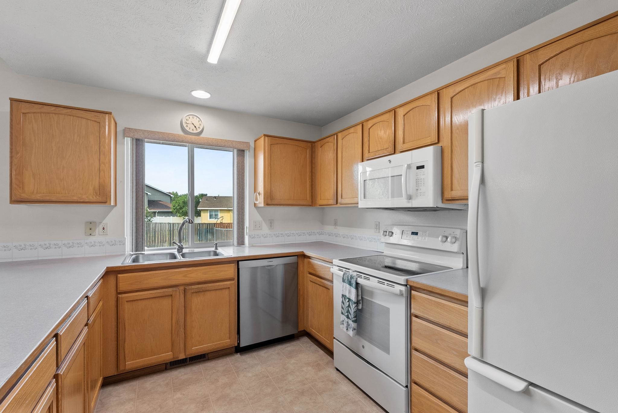 1323 SHARPSBURG Ave - Photo 12