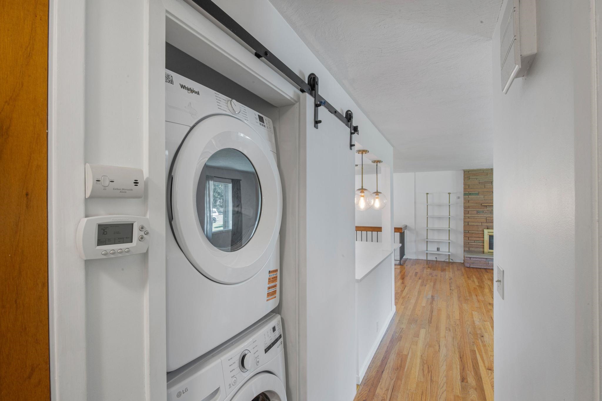 415 W Shasta Way - Photo 28
