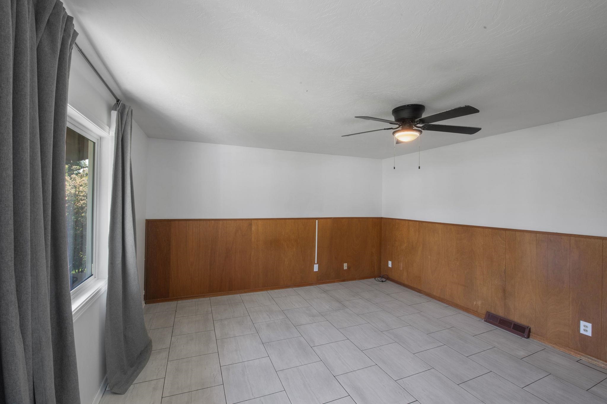 415 W Shasta Way - Photo 29