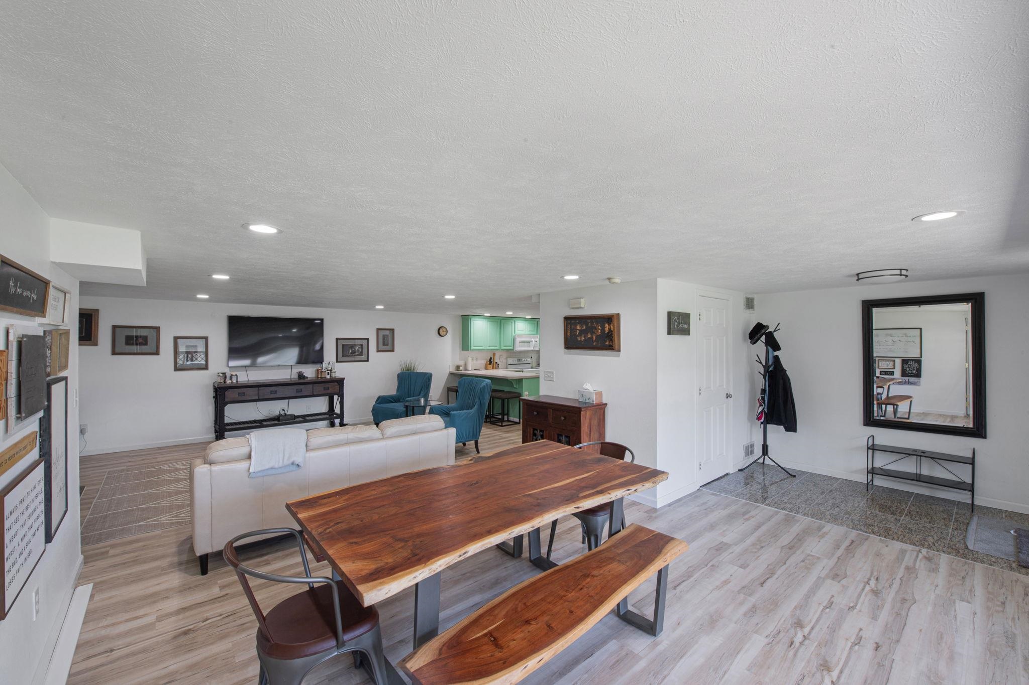 415 W Shasta Way - Photo 36