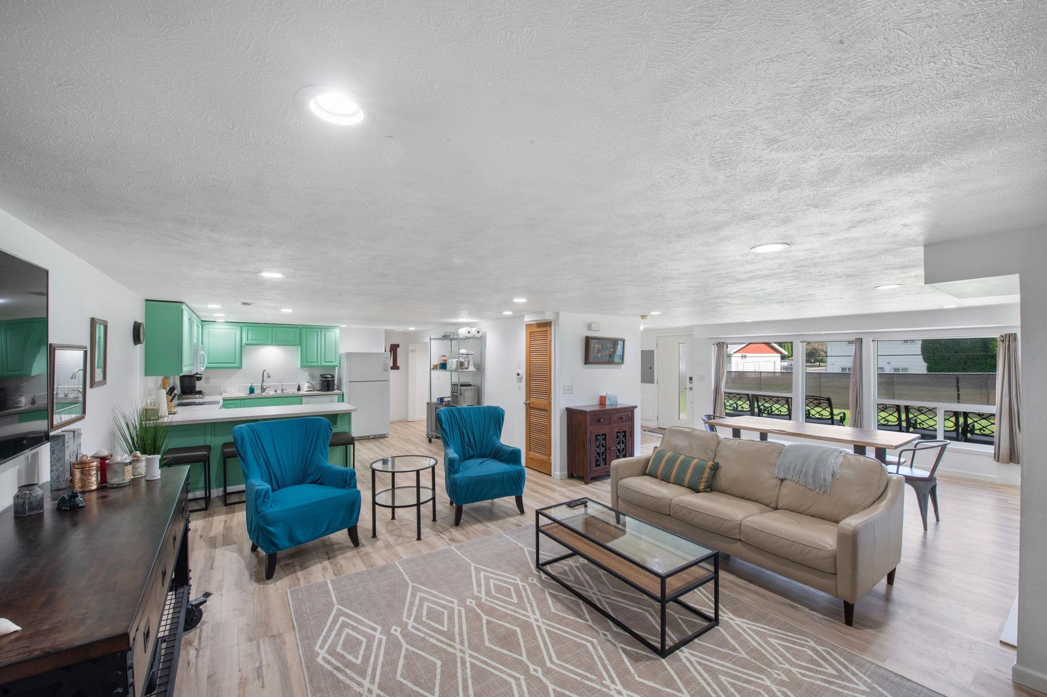 415 W Shasta Way - Photo 48