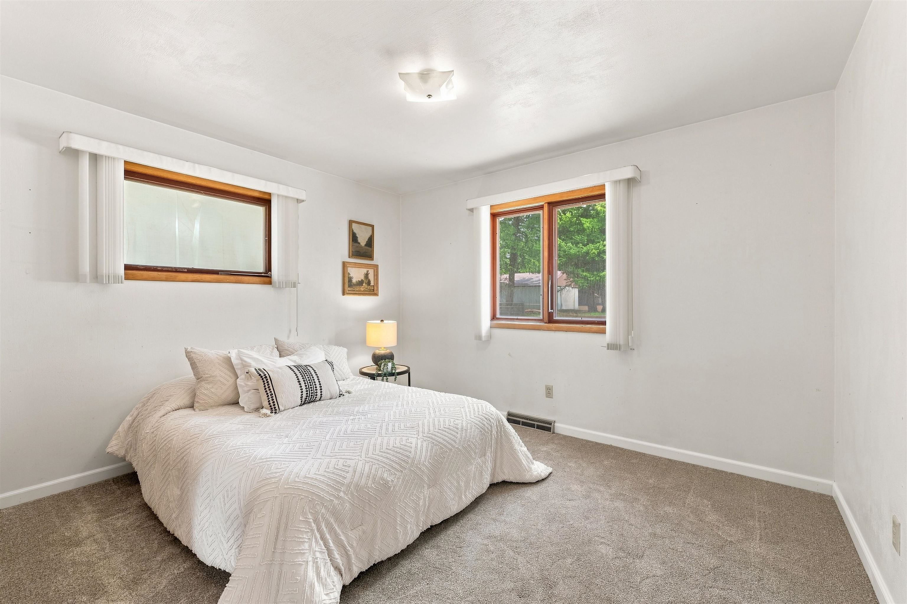 703 N 2nd St - Photo 9