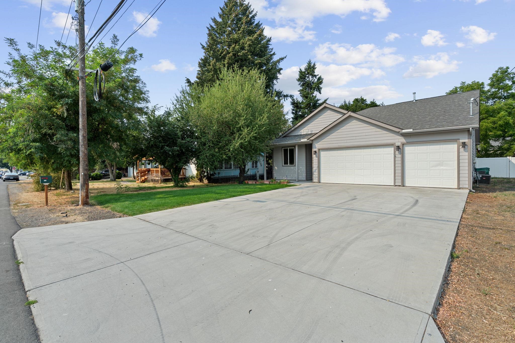 111 N Herald Rd - Photo 4