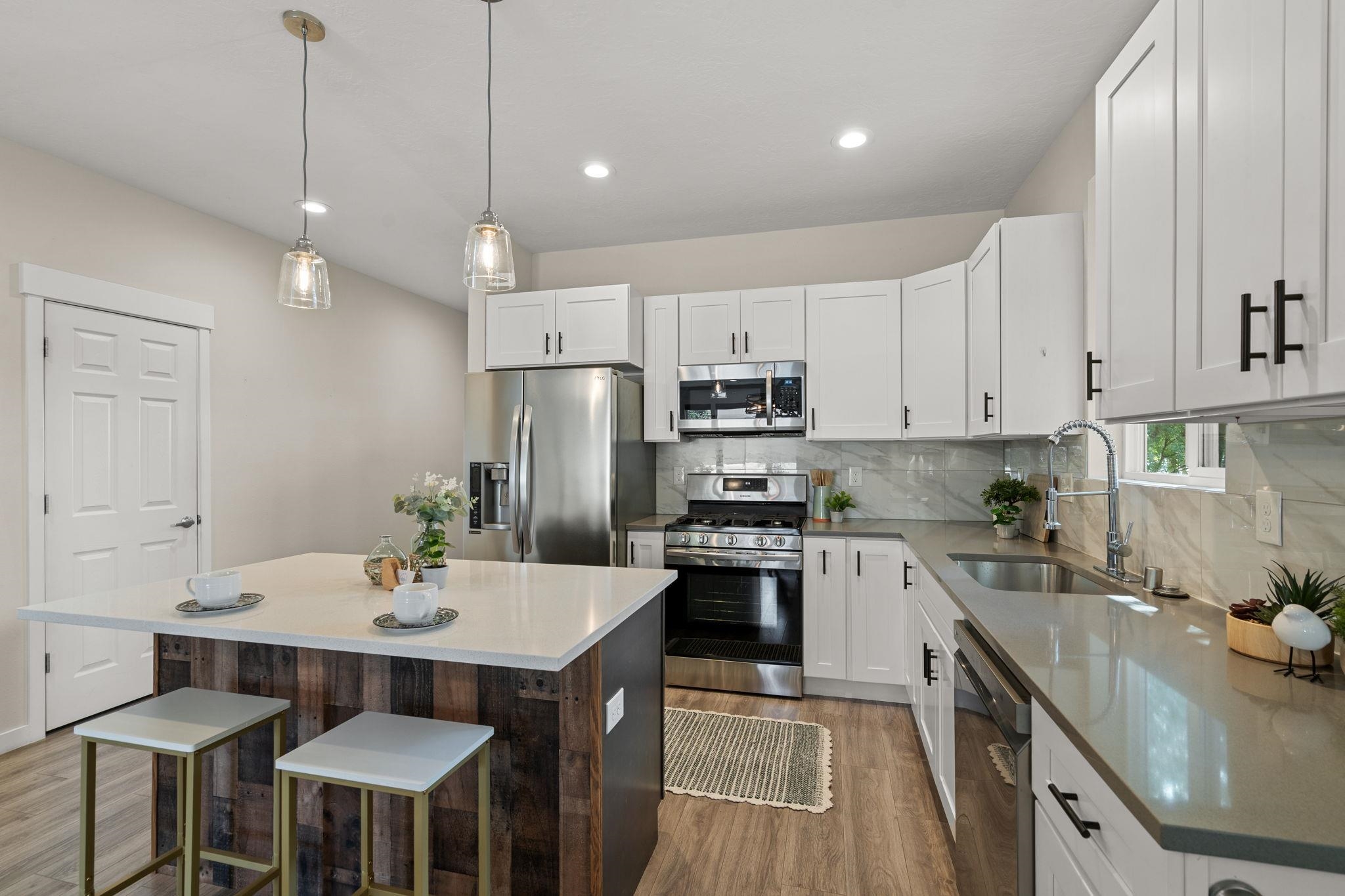 111 N Herald Rd - Photo 14