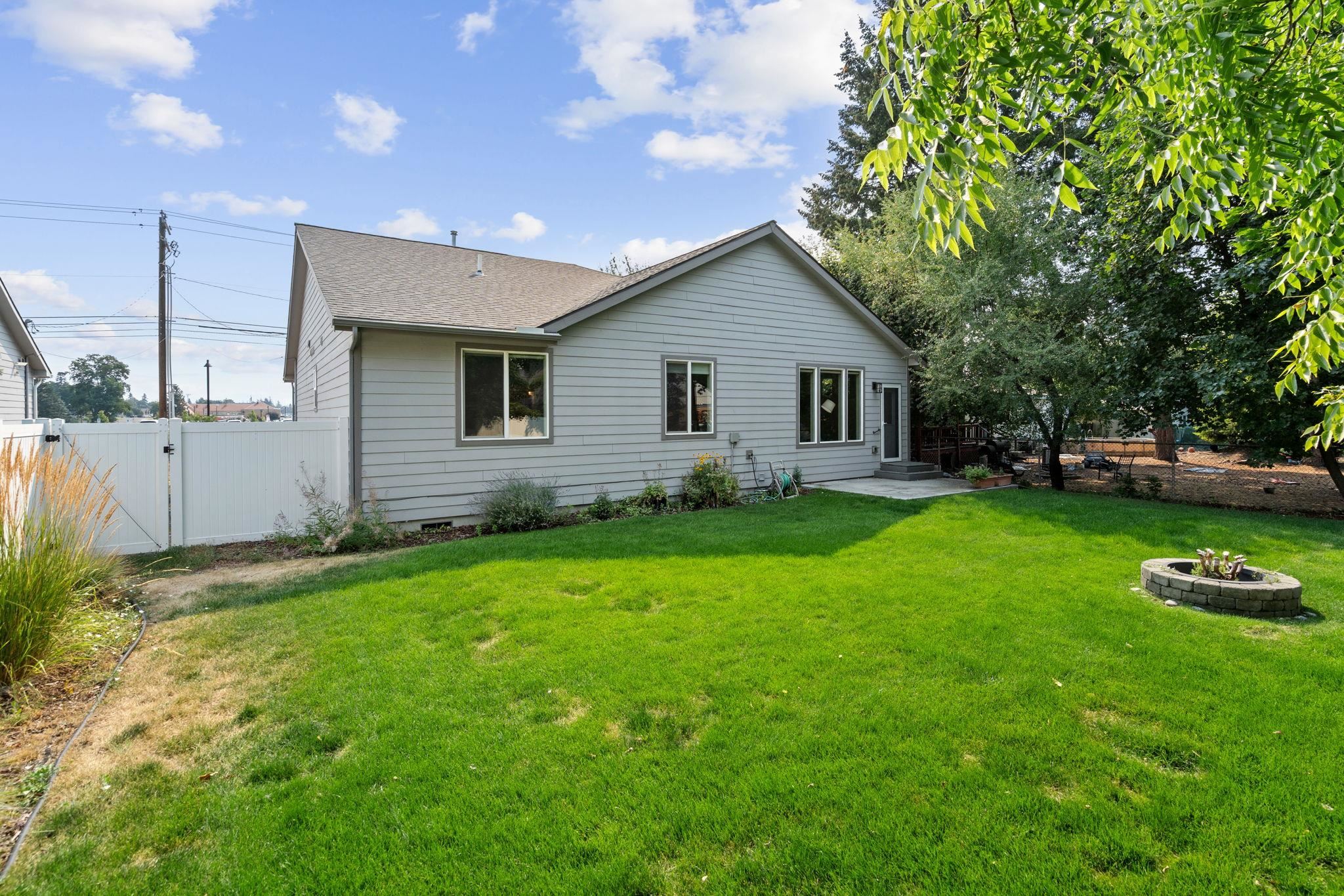 111 N Herald Rd - Photo 33