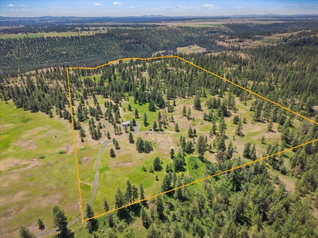 14933 W Burnett Rd - Photo 1
