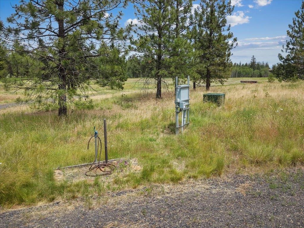 14933 W Burnett Rd - Photo 3